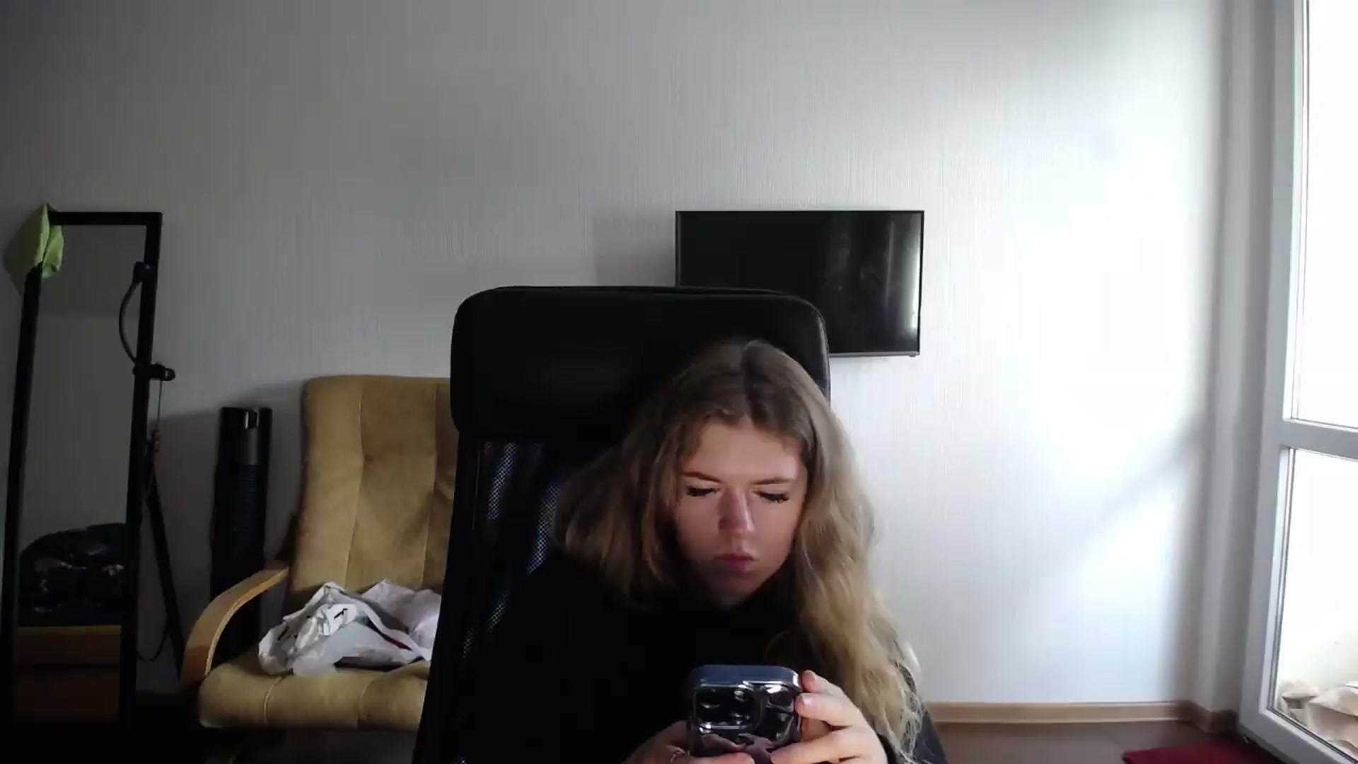 Gallery image thumbnail from Iness_lex's myfreecams stream on, 08/26/2026, 07:54 image 18 of 20