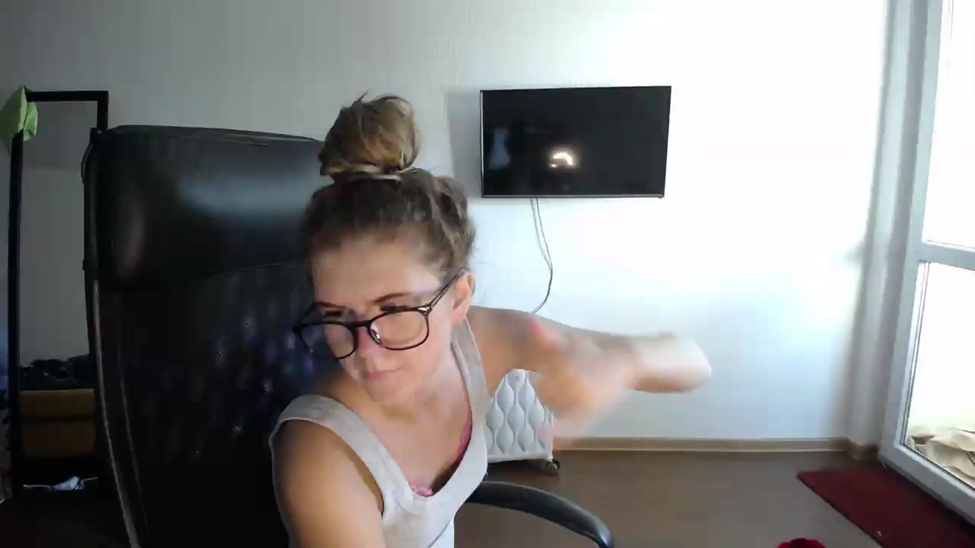 Gallery image thumbnail from Iness_lex's myfreecams stream on, 08/27/2026, 07:26 image 17 of 20