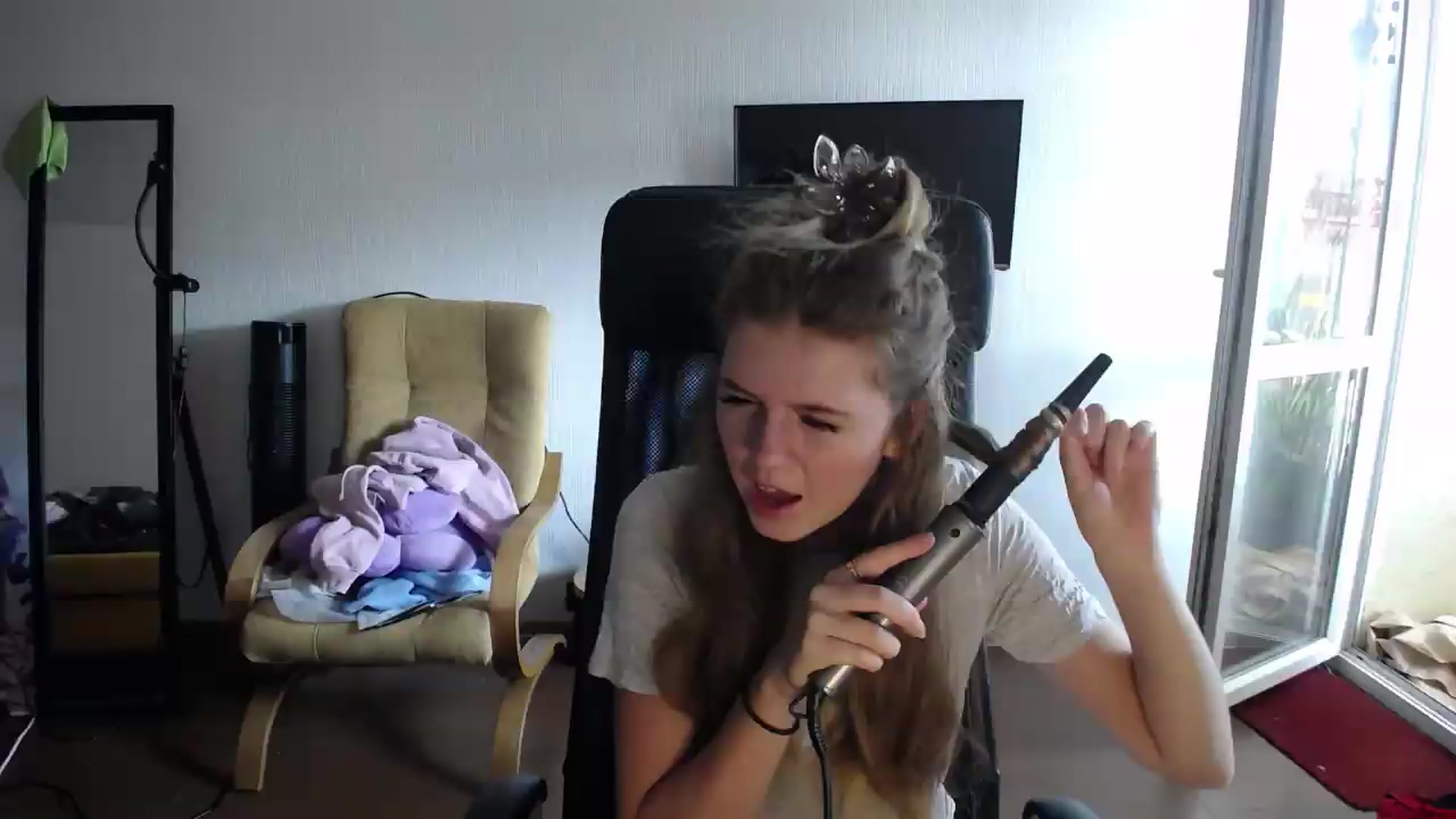 Gallery image thumbnail from Iness_lex's myfreecams stream on, 08/27/2026, 12:03 image 4 of 20