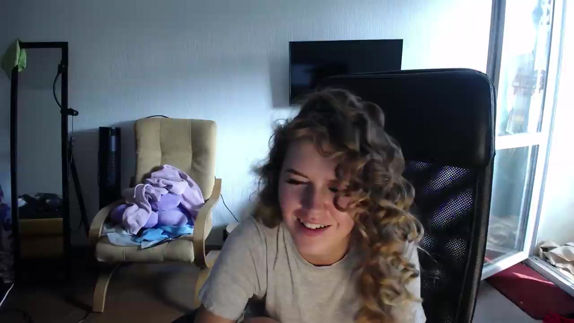 Gallery image thumbnail from Iness_lex's myfreecams stream on, 08/27/2026, 13:03 image 2 of 20