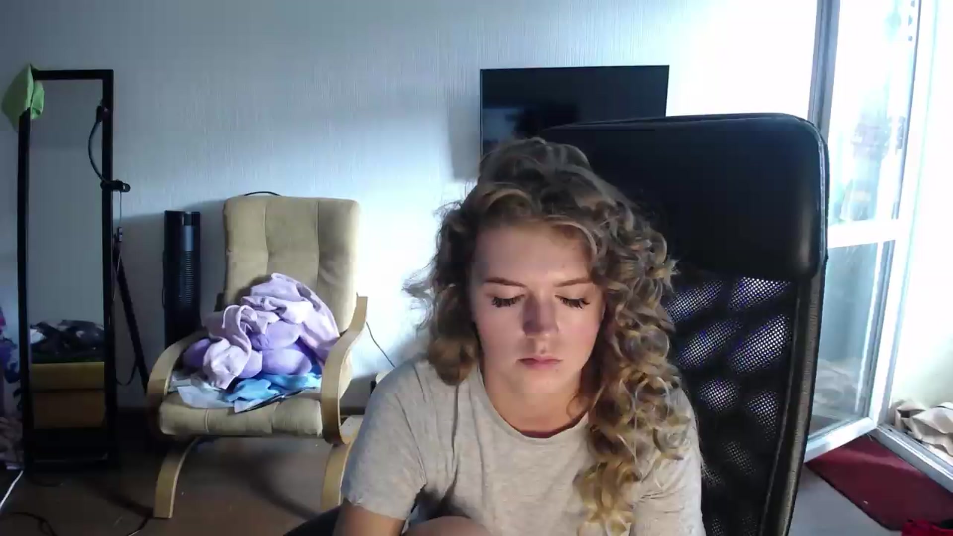 Gallery image thumbnail from Iness_lex's myfreecams stream on, 08/27/2026, 13:03 image 4 of 20