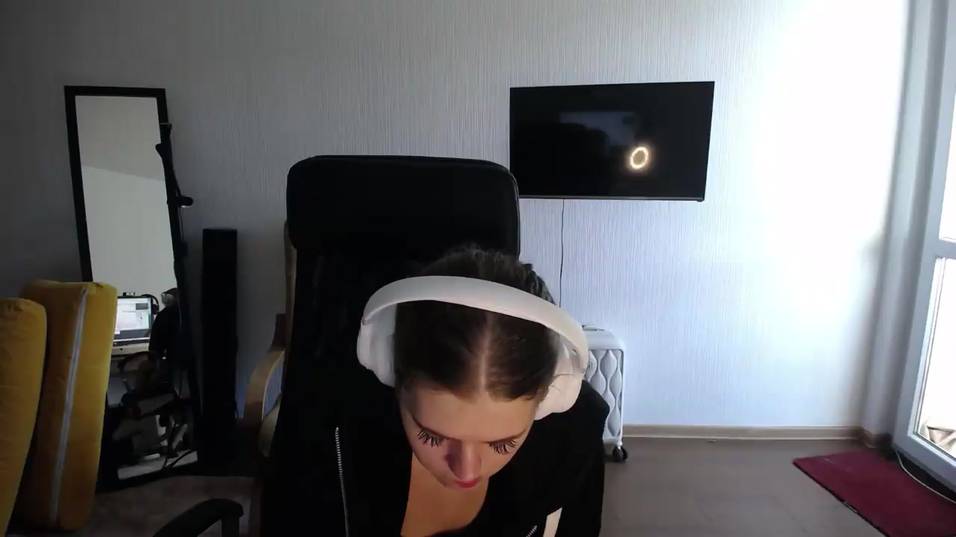 Gallery image thumbnail from Iness_lex's myfreecams stream on, 09/01/2026, 08:02 image 13 of 20