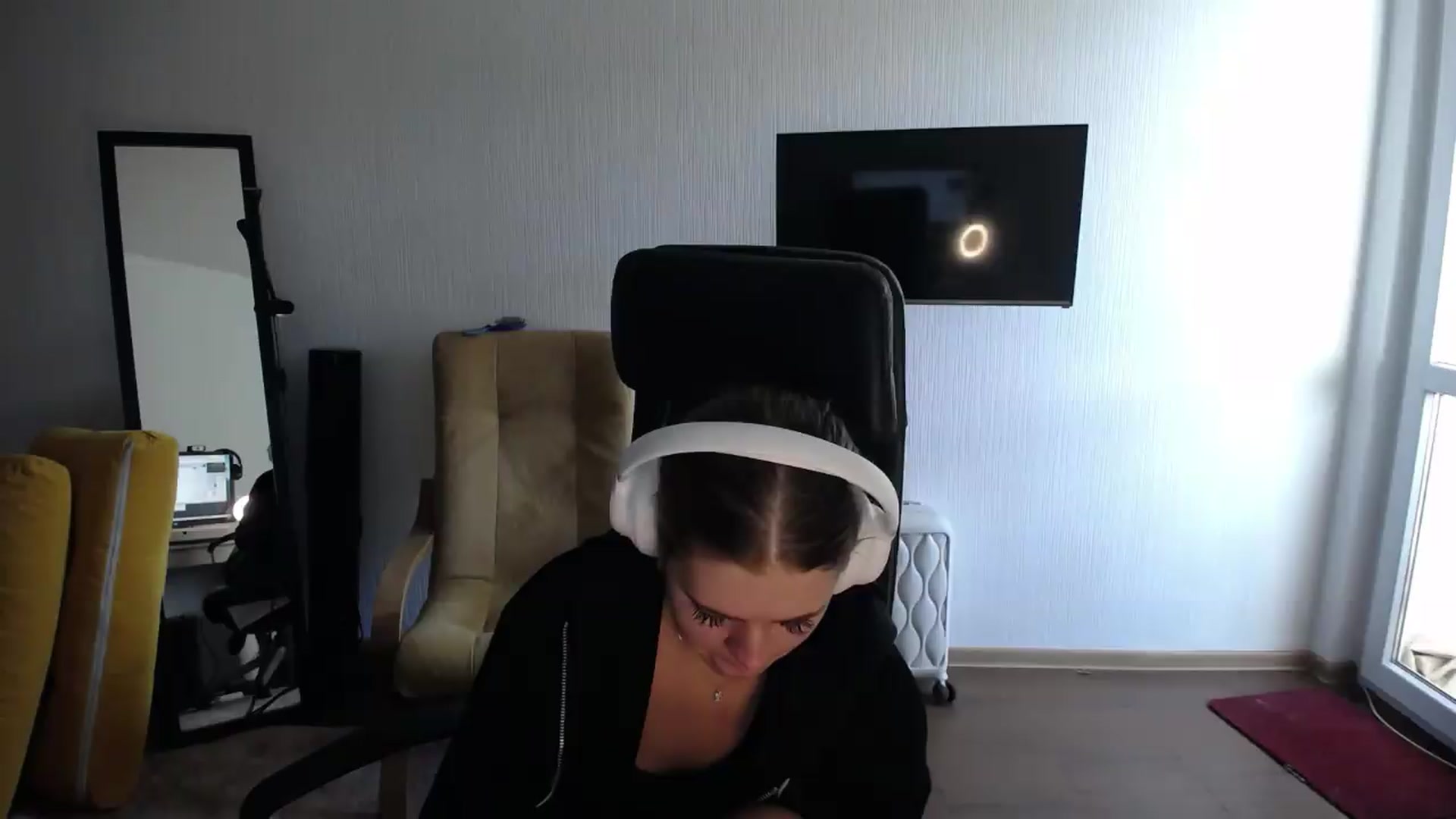 Gallery image thumbnail from Iness_lex's myfreecams stream on, 09/01/2026, 08:02 image 9 of 20