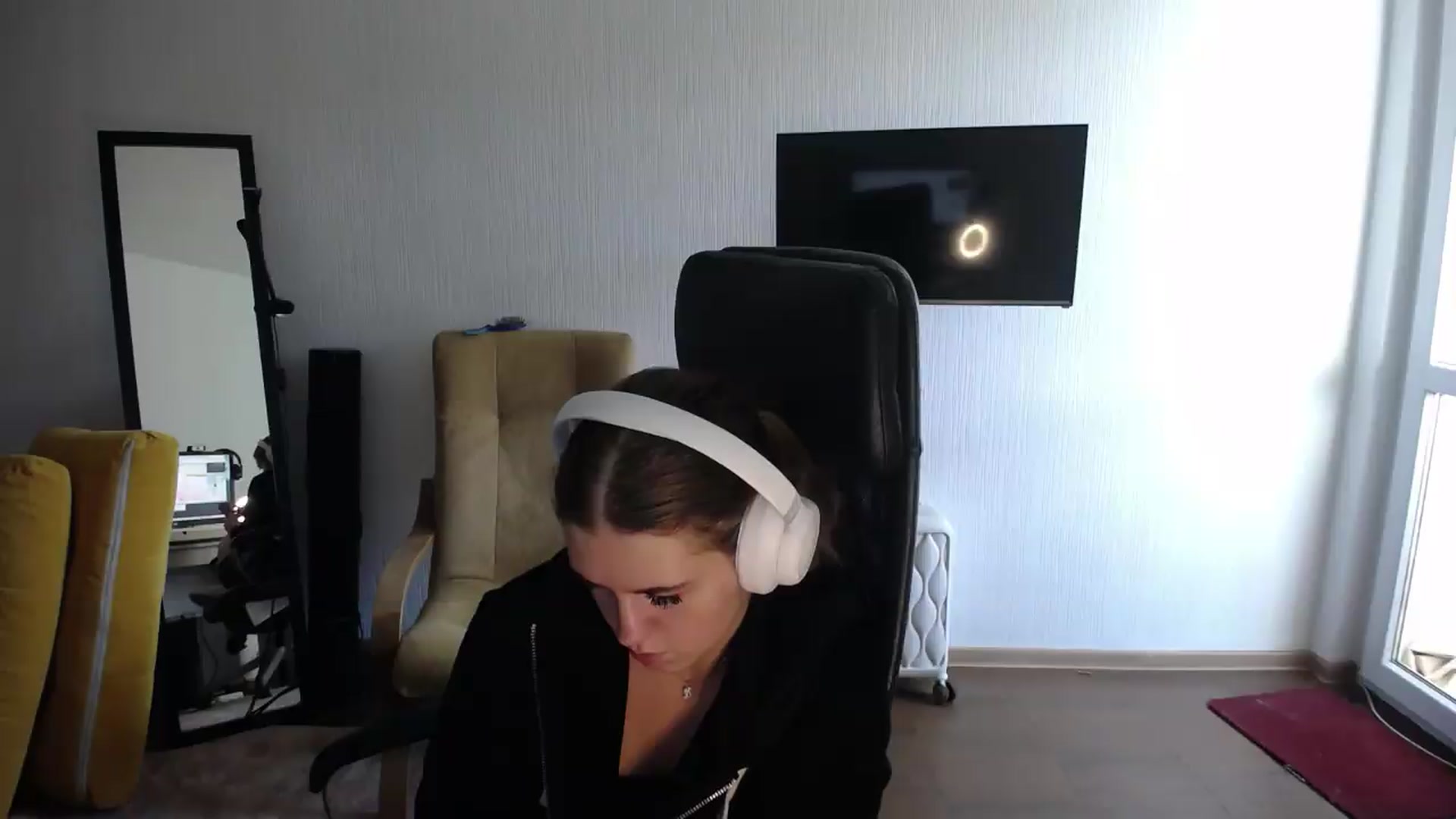 Gallery image thumbnail from Iness_lex's myfreecams stream on, 09/01/2026, 08:02 image 10 of 20