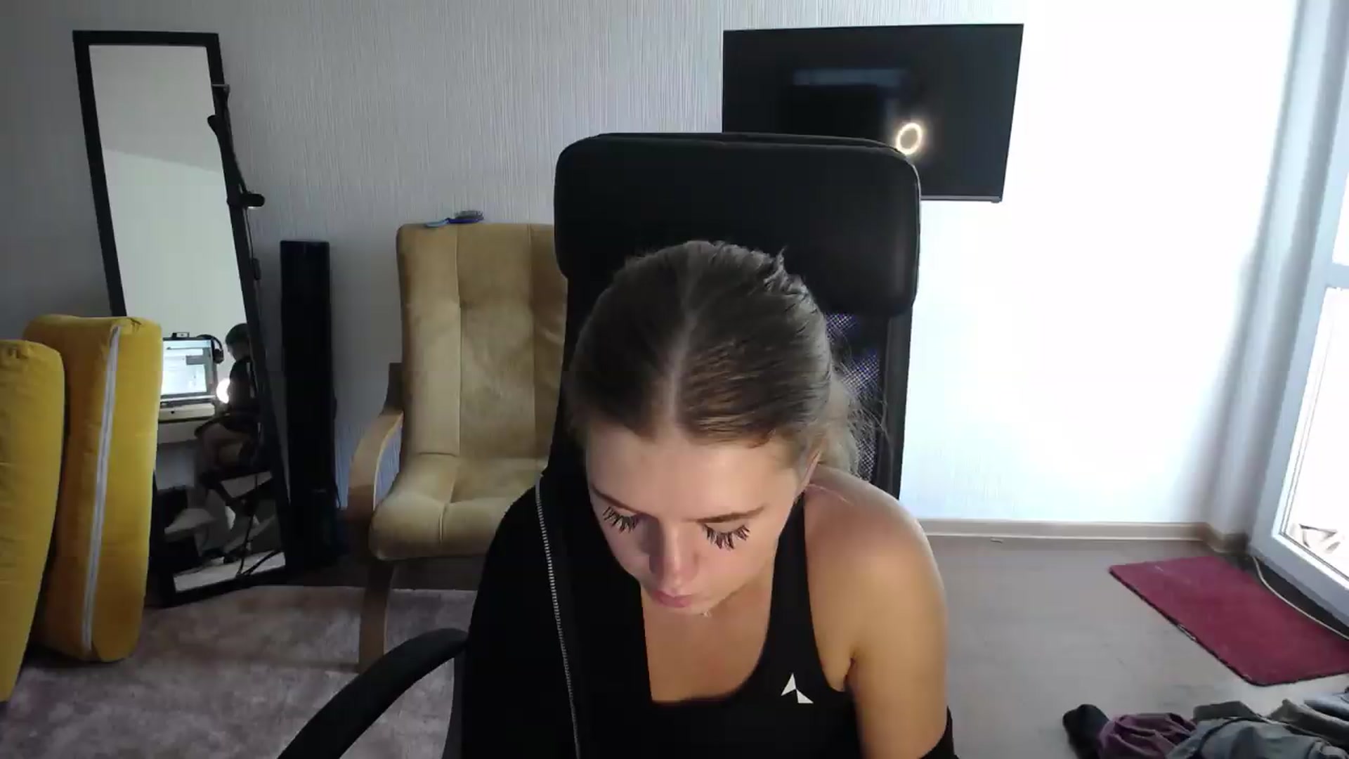 Gallery image thumbnail from Iness_lex's myfreecams stream on, 09/01/2026, 08:40 image 13 of 20