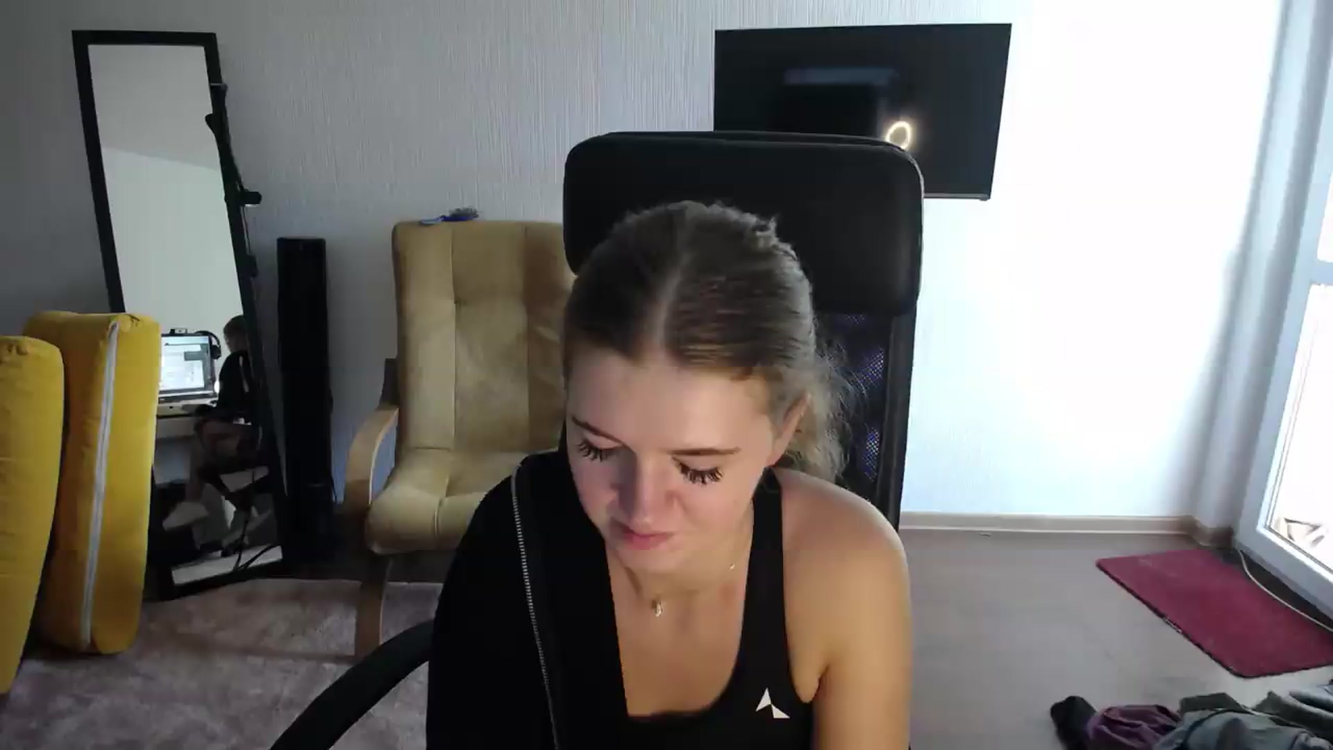 Gallery image thumbnail from Iness_lex's myfreecams stream on, 09/01/2026, 08:40 image 10 of 20
