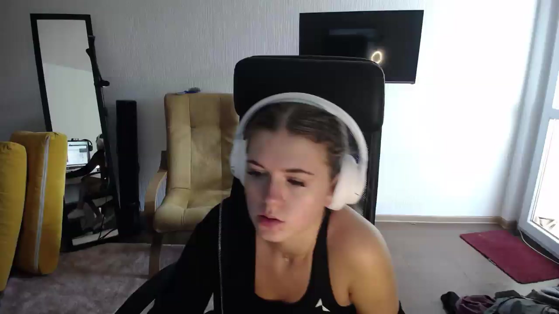 Gallery image thumbnail from Iness_lex's myfreecams stream on, 09/01/2026, 08:40 image 19 of 20
