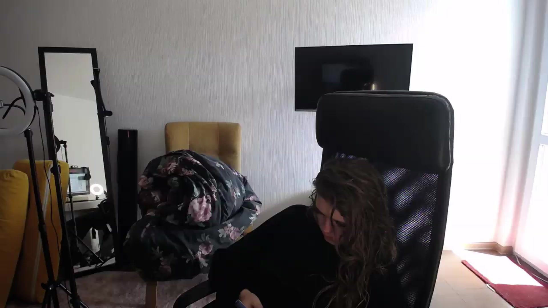 Gallery image thumbnail from Iness_lex's myfreecams stream on, 09/01/2026, 11:55 image 8 of 20