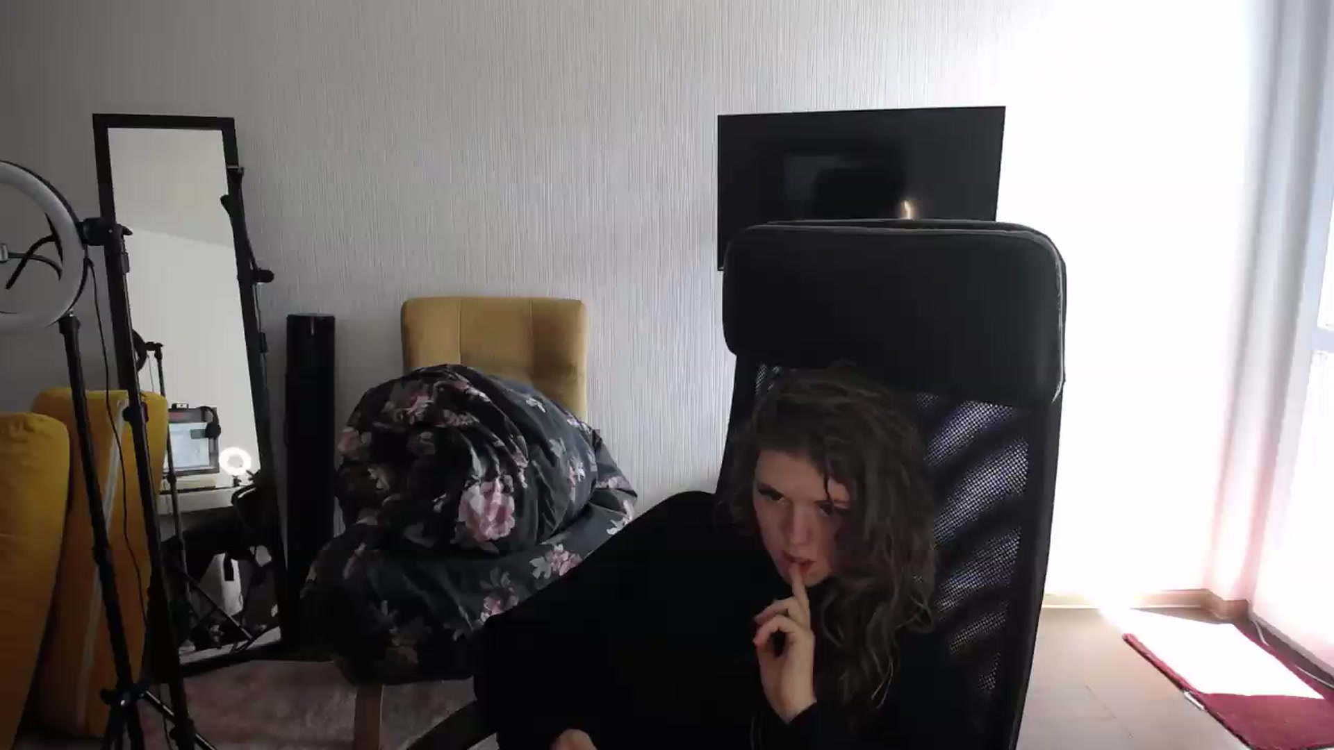 Gallery image thumbnail from Iness_lex's myfreecams stream on, 09/01/2026, 11:55 image 6 of 20