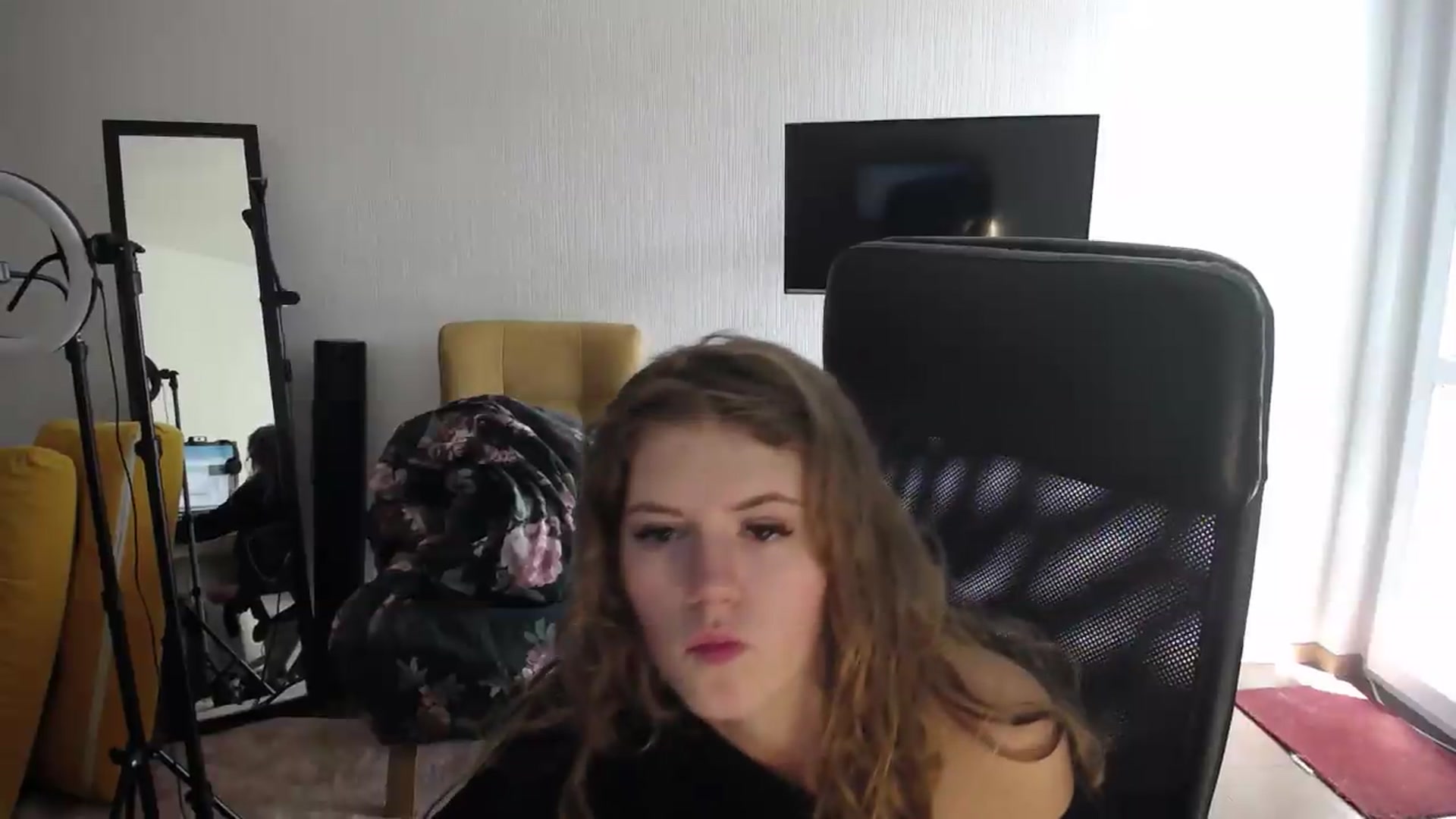 Gallery image thumbnail from Iness_lex's myfreecams stream on, 09/01/2026, 13:04 image 17 of 20