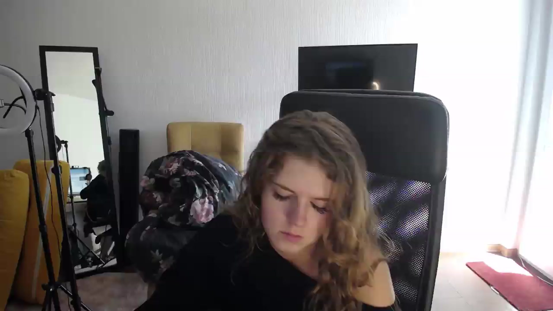 Gallery image thumbnail from Iness_lex's myfreecams stream on, 09/01/2026, 13:04 image 3 of 20