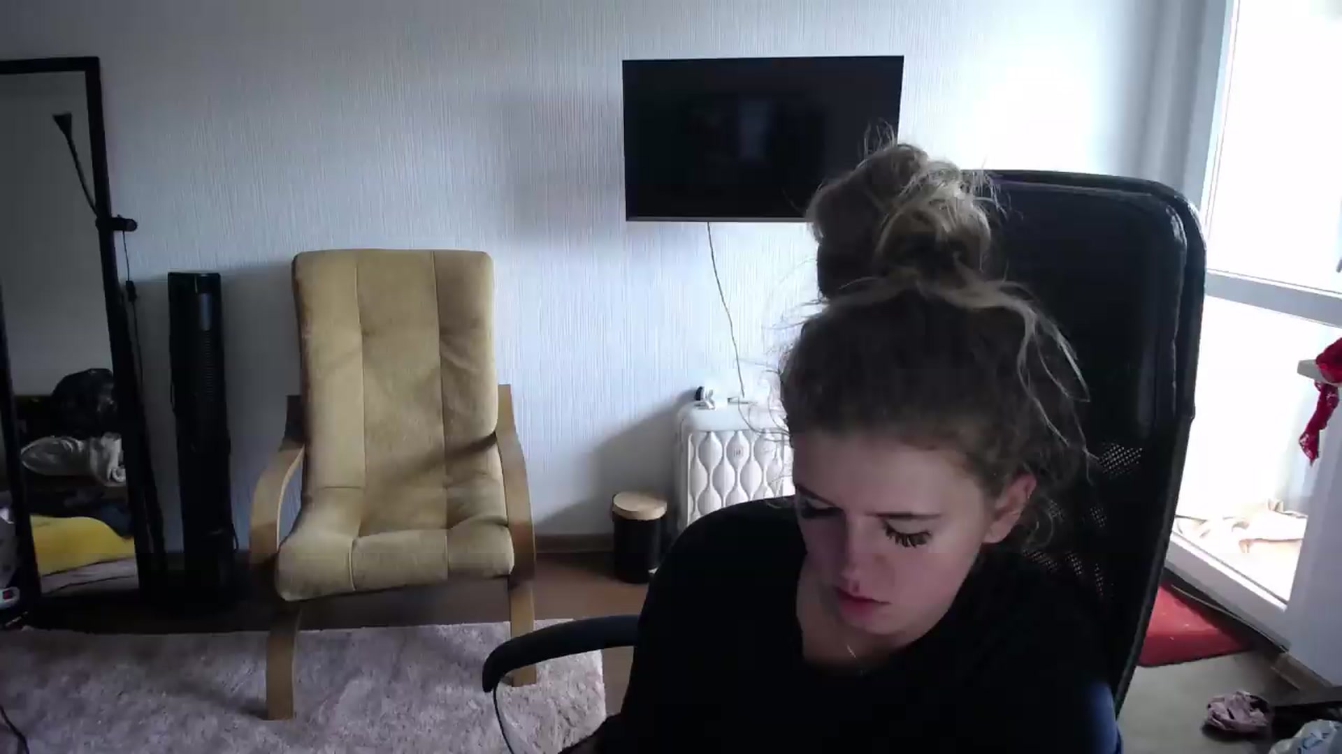 Gallery image thumbnail from Iness_lex's myfreecams stream on, 09/03/2026, 11:32 image 14 of 20