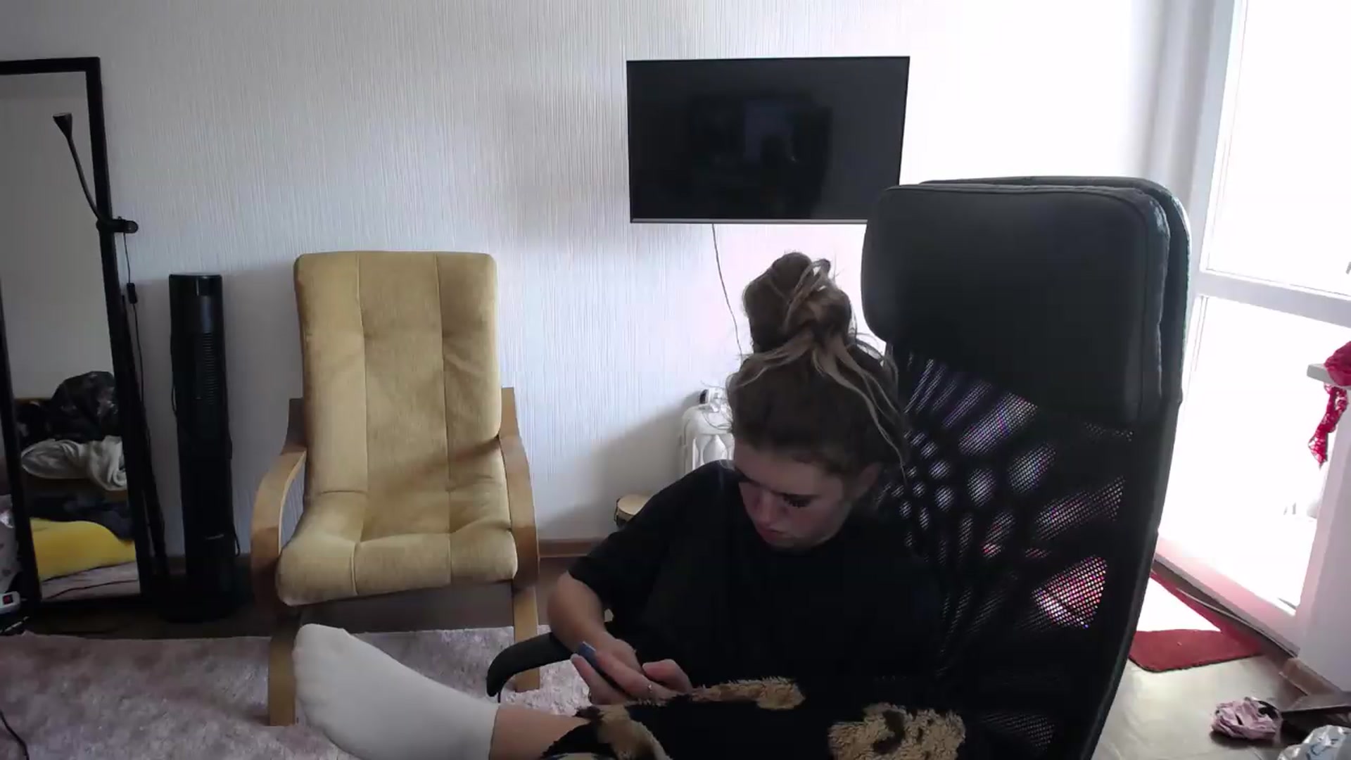 Gallery image thumbnail from Iness_lex's myfreecams stream on, 09/03/2026, 11:32 image 17 of 20