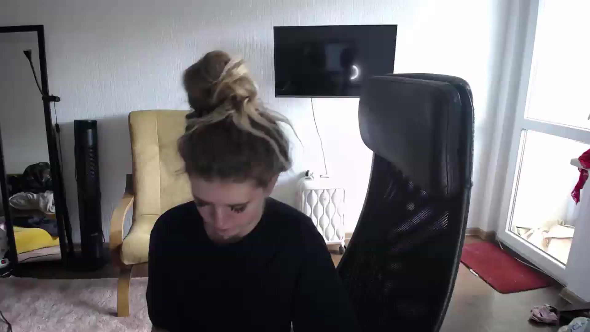 Gallery image thumbnail from Iness_lex's myfreecams stream on, 09/03/2026, 11:32 image 8 of 20