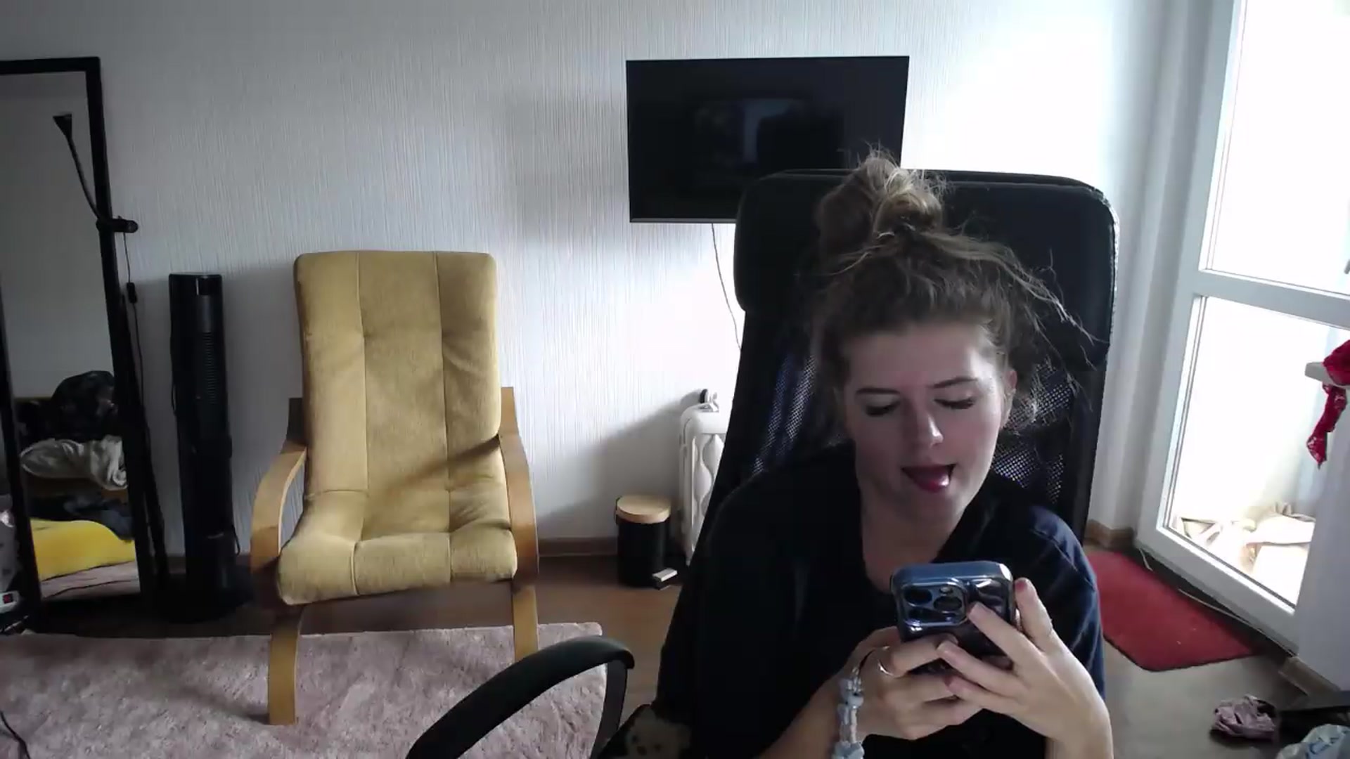 Gallery image thumbnail from Iness_lex's myfreecams stream on, 09/03/2026, 12:51 image 10 of 20