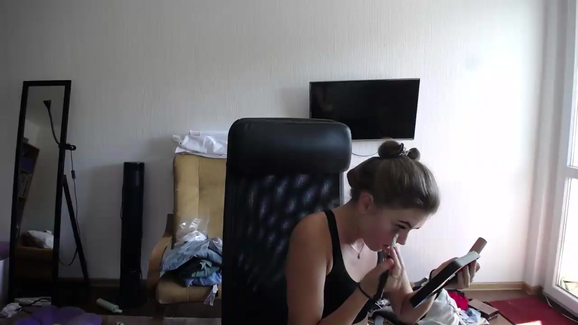 Gallery image thumbnail from Iness_lex's myfreecams stream on, 09/07/2026, 10:29 image 8 of 20