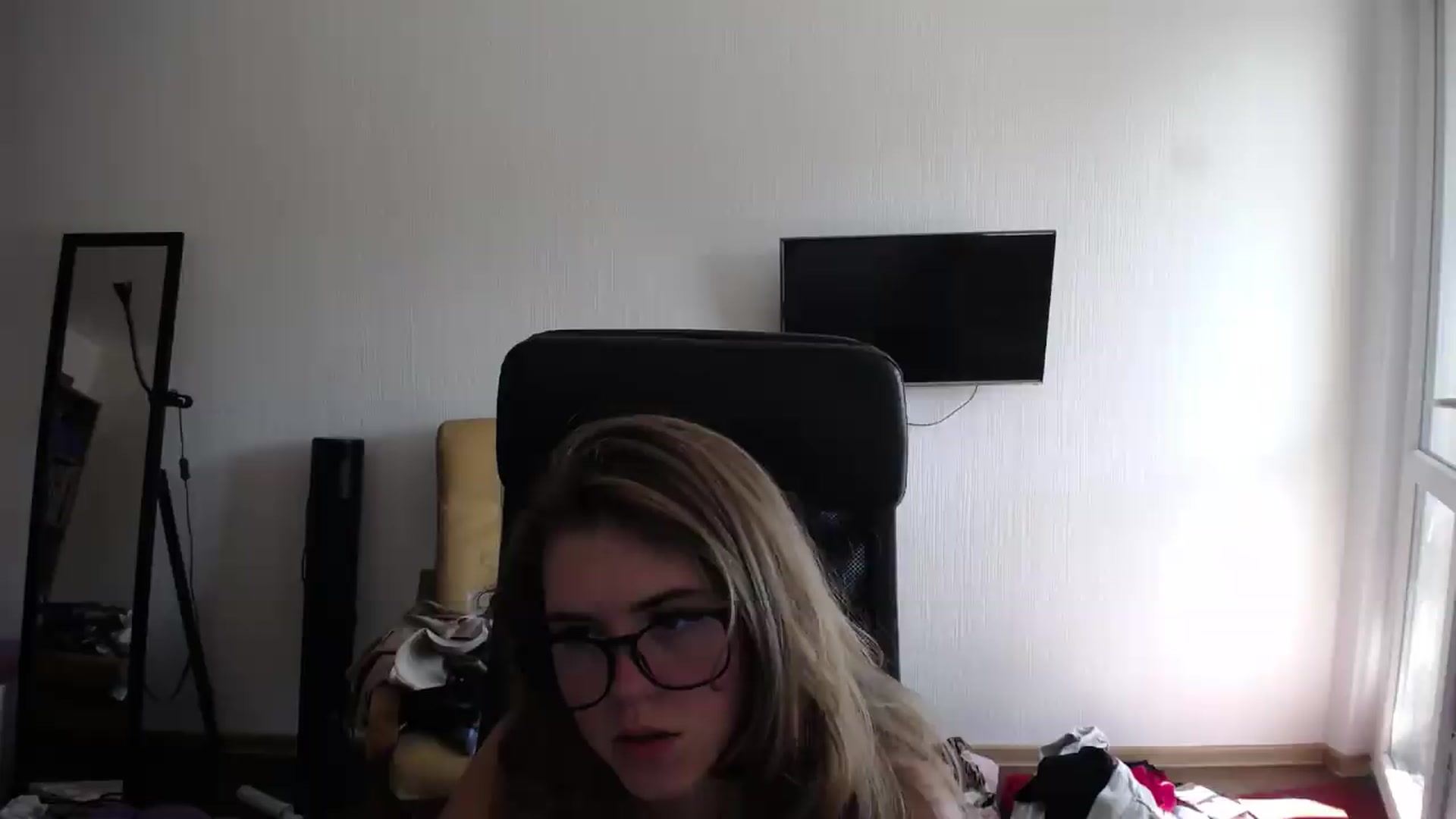 Gallery image thumbnail from Iness_lex's myfreecams stream on, 09/08/2026, 10:34 image 11 of 20
