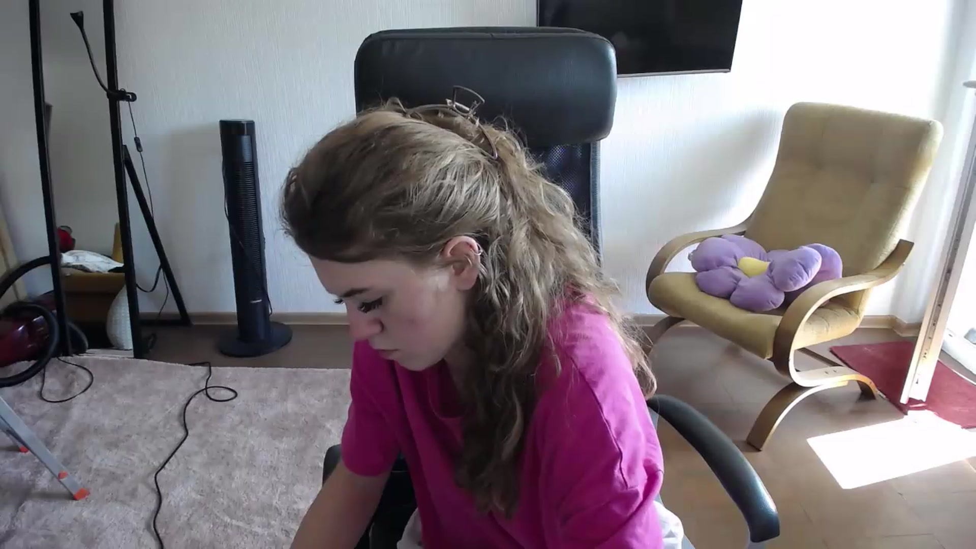 Gallery image thumbnail from Iness_lex's myfreecams stream on, 09/09/2026, 09:43 image 7 of 20