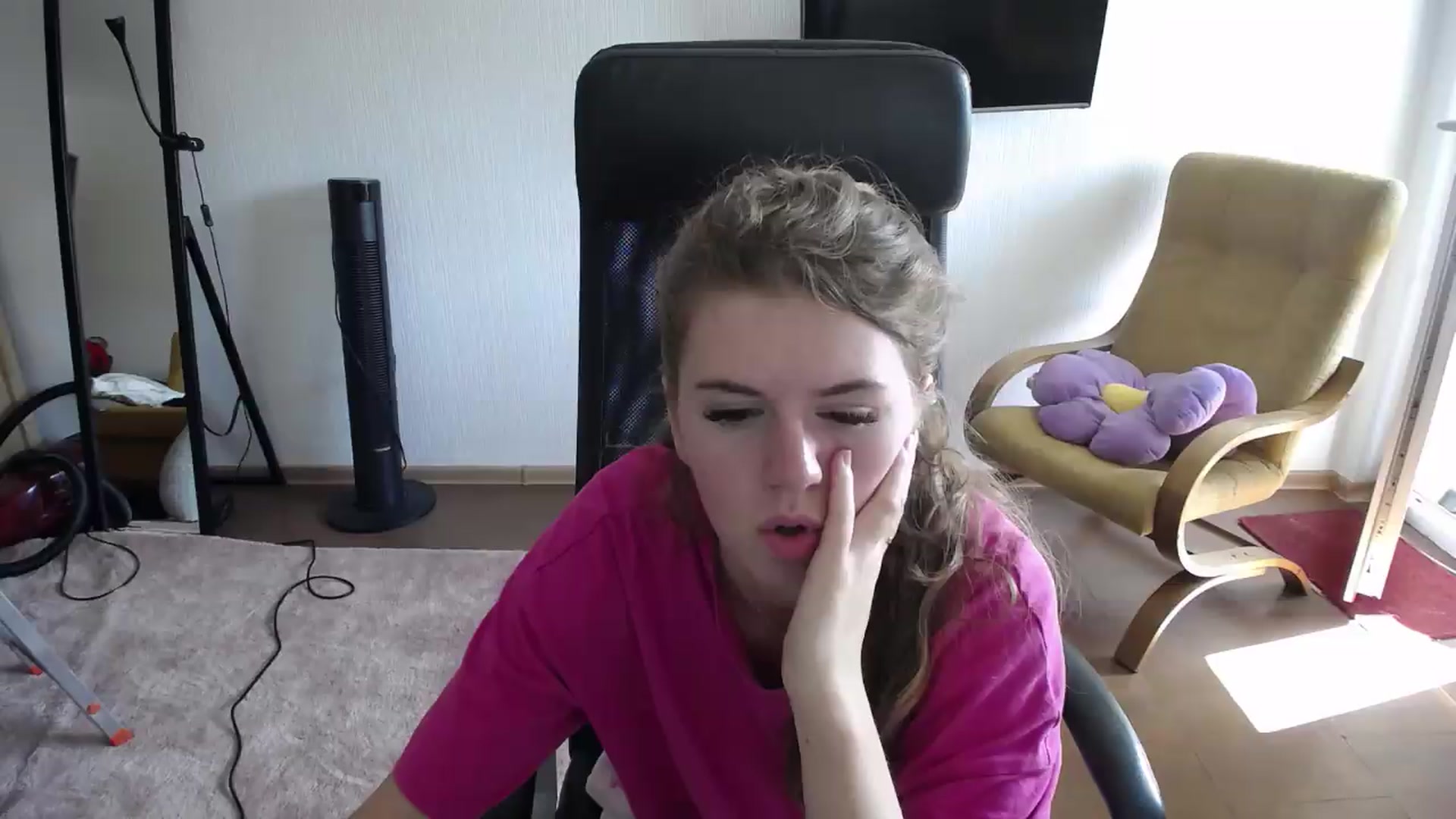 Gallery image thumbnail from Iness_lex's myfreecams stream on, 09/09/2026, 09:43 image 4 of 20