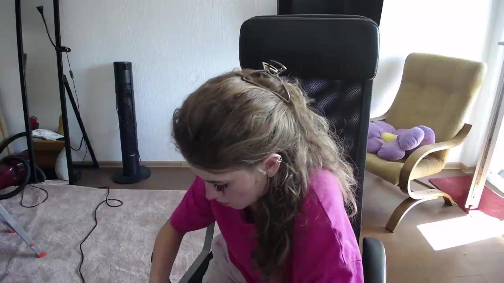 Gallery image thumbnail from Iness_lex's myfreecams stream on, 09/09/2026, 09:43 image 12 of 20