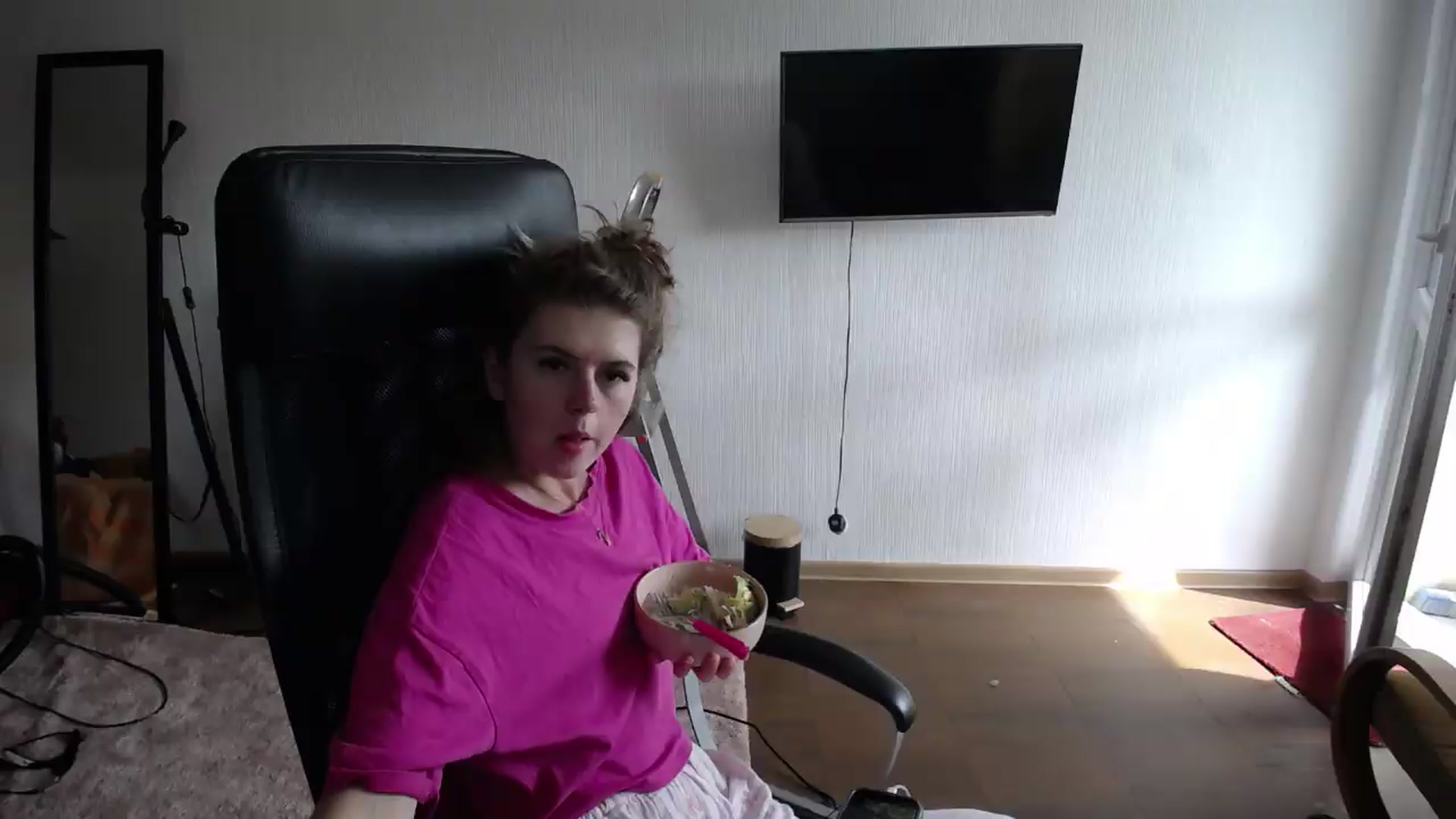 Gallery image thumbnail from Iness_lex's myfreecams stream on, 09/10/2026, 11:35 image 13 of 20