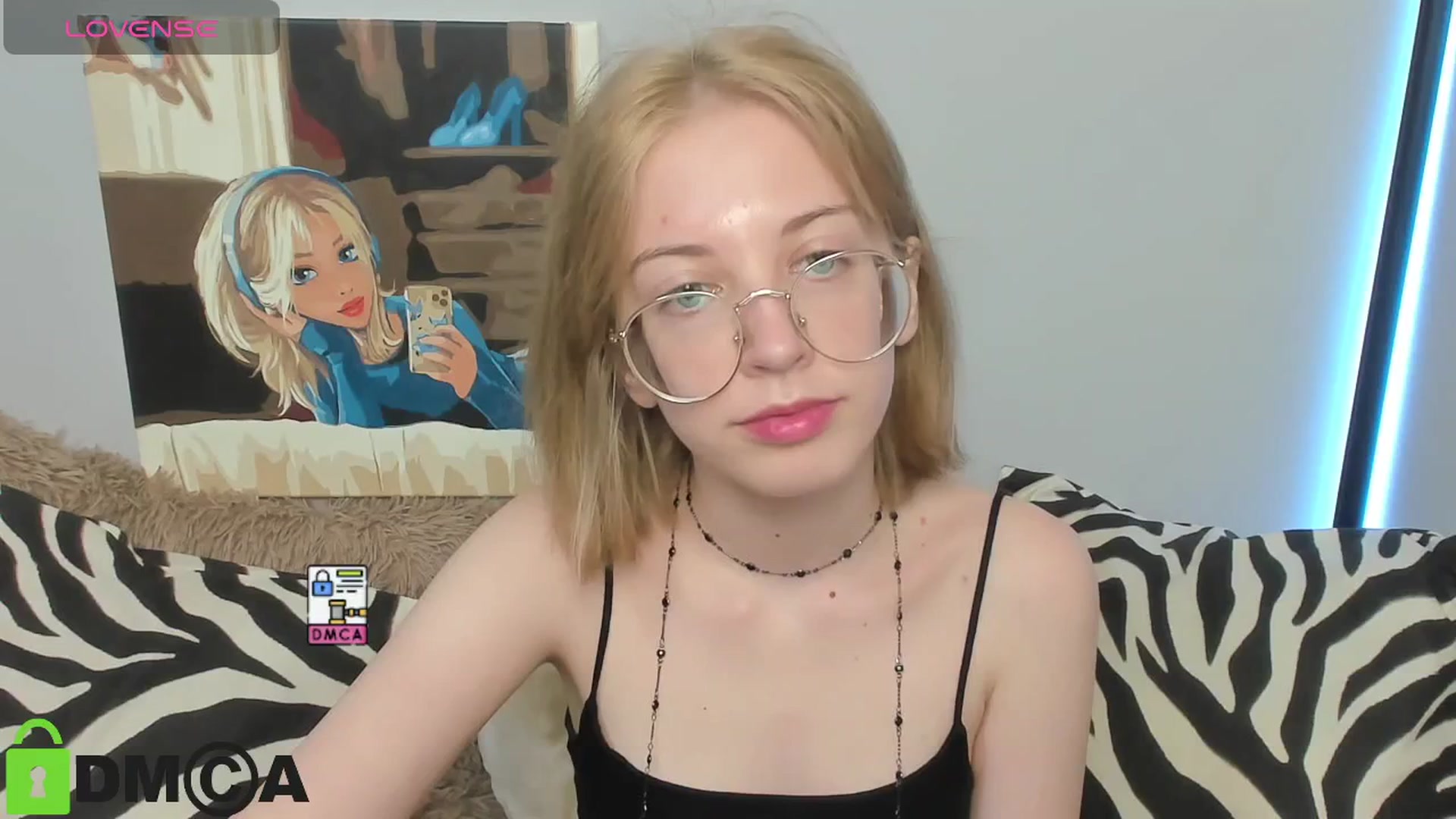 Gallery image thumbnail from InfernoMia's myfreecams stream on, 05/11/2025, 18:01 image 15 of 20