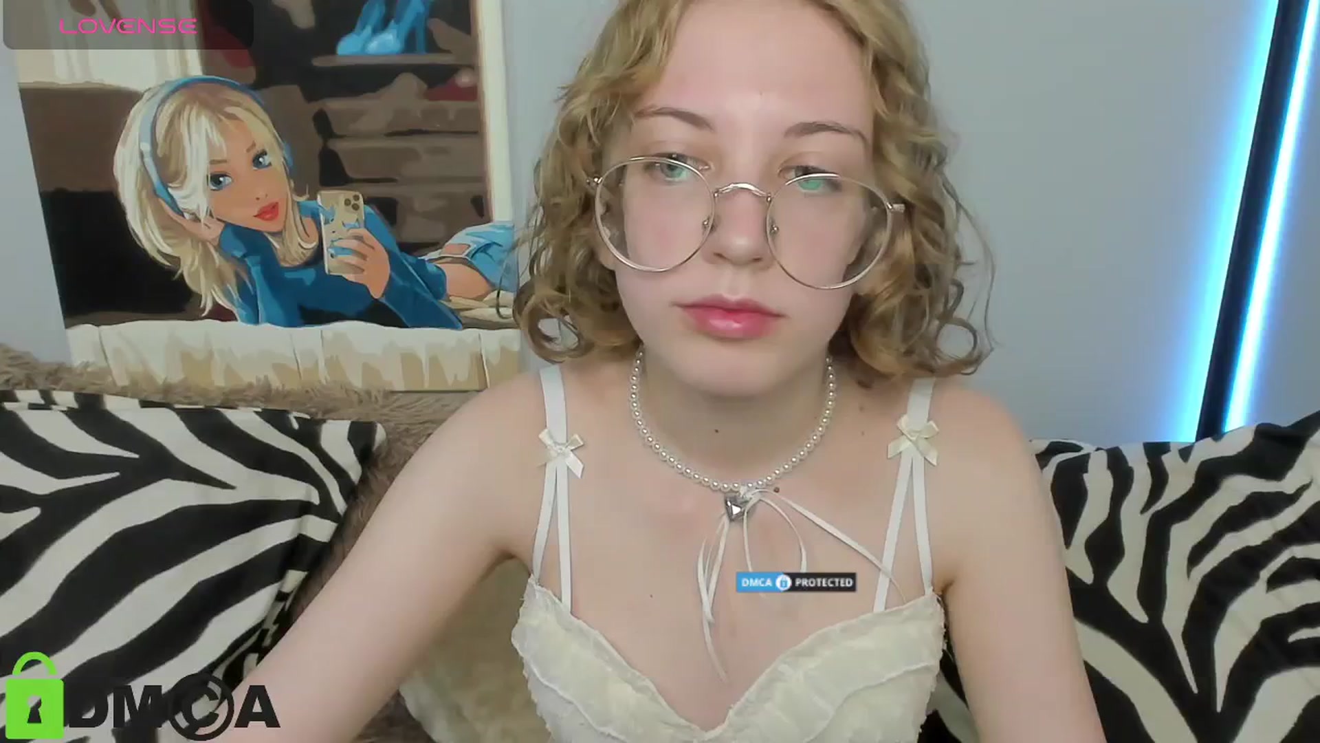 Gallery image thumbnail from InfernoMia's myfreecams stream on, 05/14/2025, 12:52 image 6 of 20