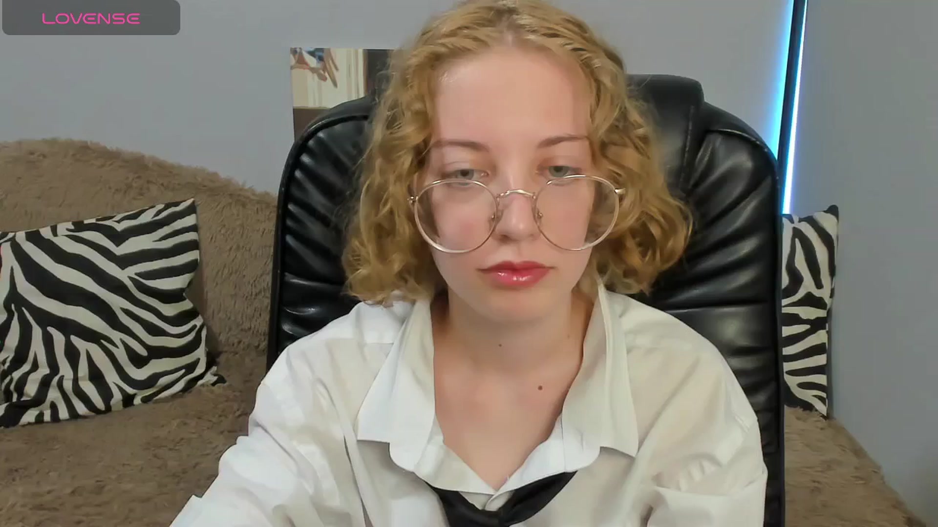 Gallery image thumbnail from InfernoMia's myfreecams stream on, 05/15/2025, 13:08 image 18 of 20