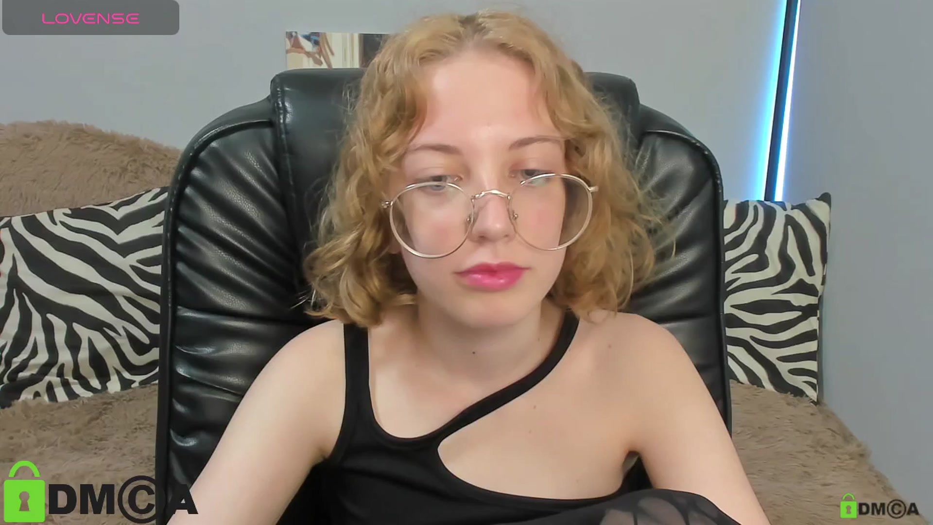 Gallery image thumbnail from InfernoMia's myfreecams stream on, 05/16/2025, 12:54 image 13 of 20