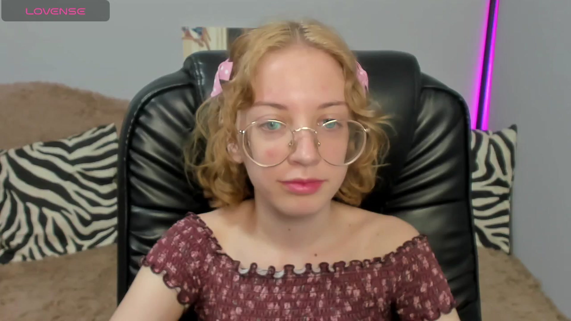 Gallery image thumbnail from InfernoMia's myfreecams stream on, 05/17/2025, 13:32 image 7 of 20