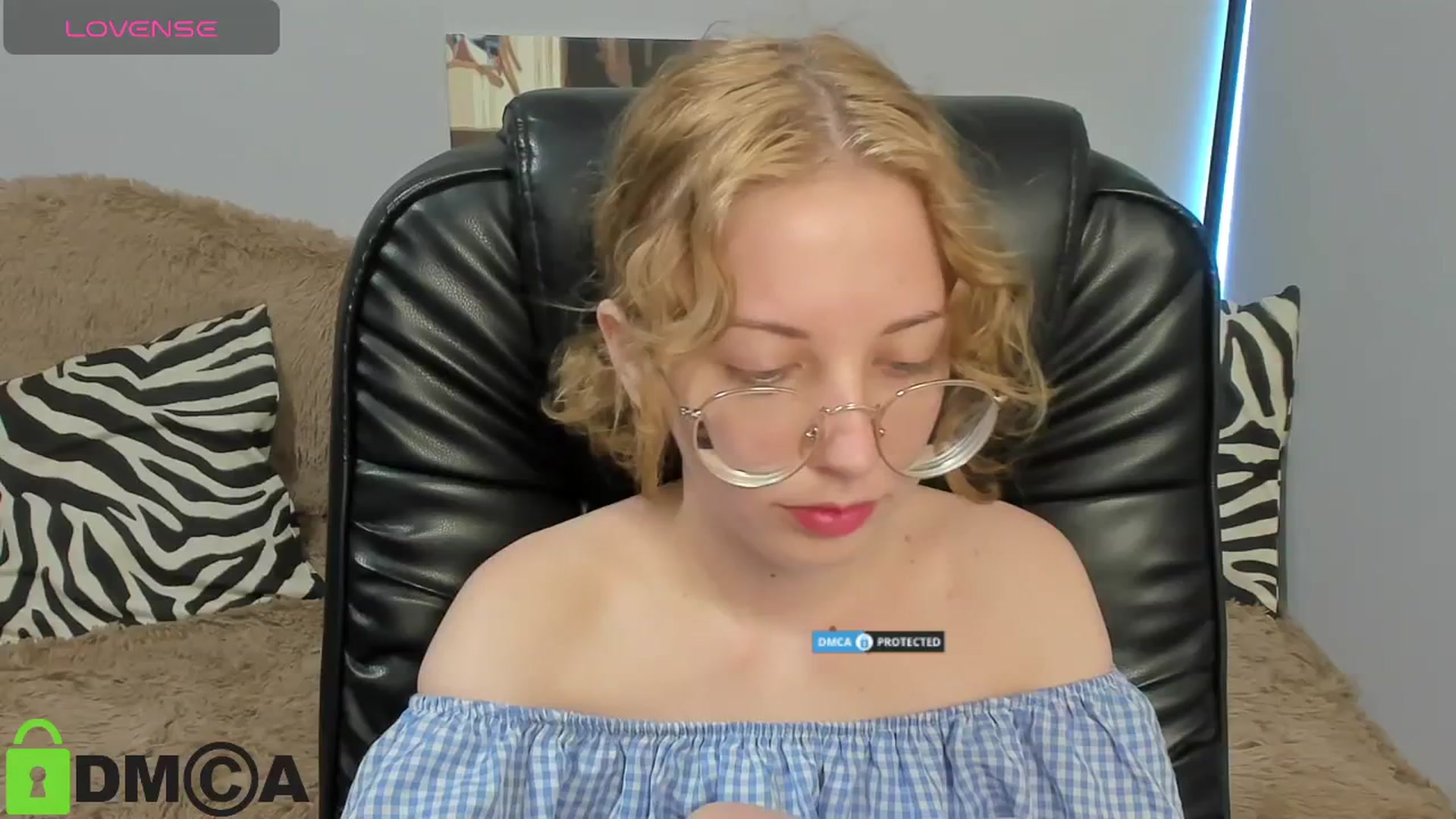 Gallery image thumbnail from InfernoMia's myfreecams stream on, 05/18/2025, 13:48 image 18 of 20