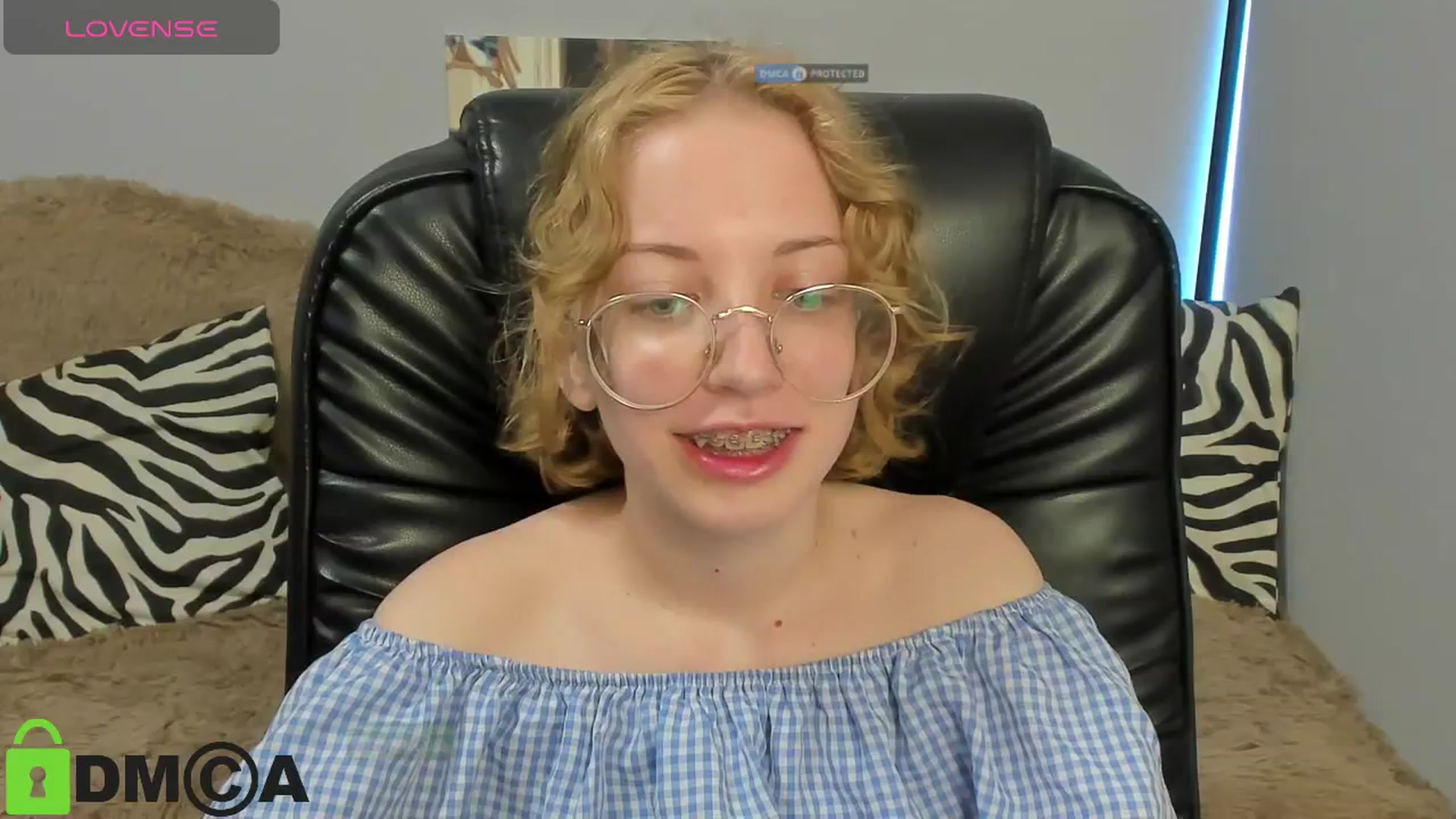 Gallery image thumbnail from InfernoMia's myfreecams stream on, 05/18/2025, 13:48 image 16 of 20