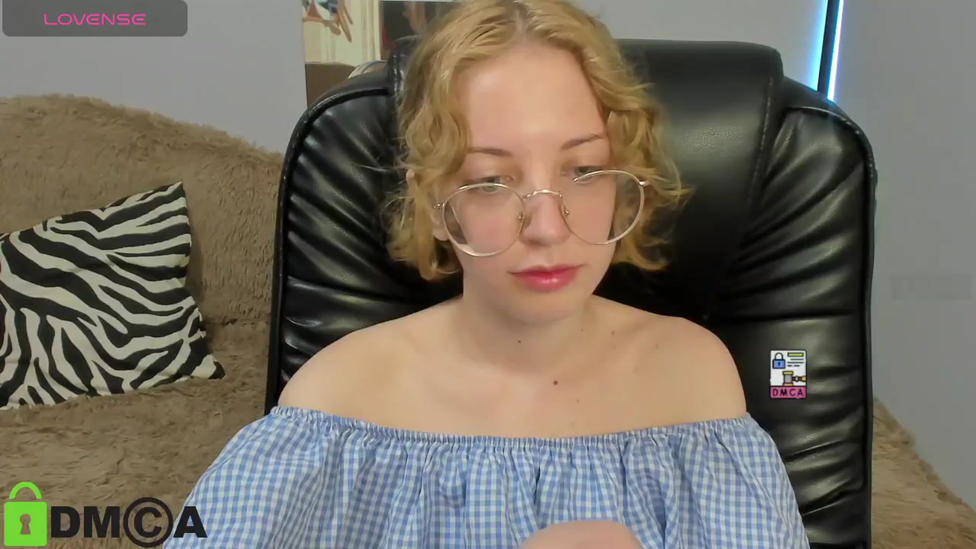 Gallery image thumbnail from InfernoMia's myfreecams stream on, 05/18/2025, 13:48 image 8 of 20
