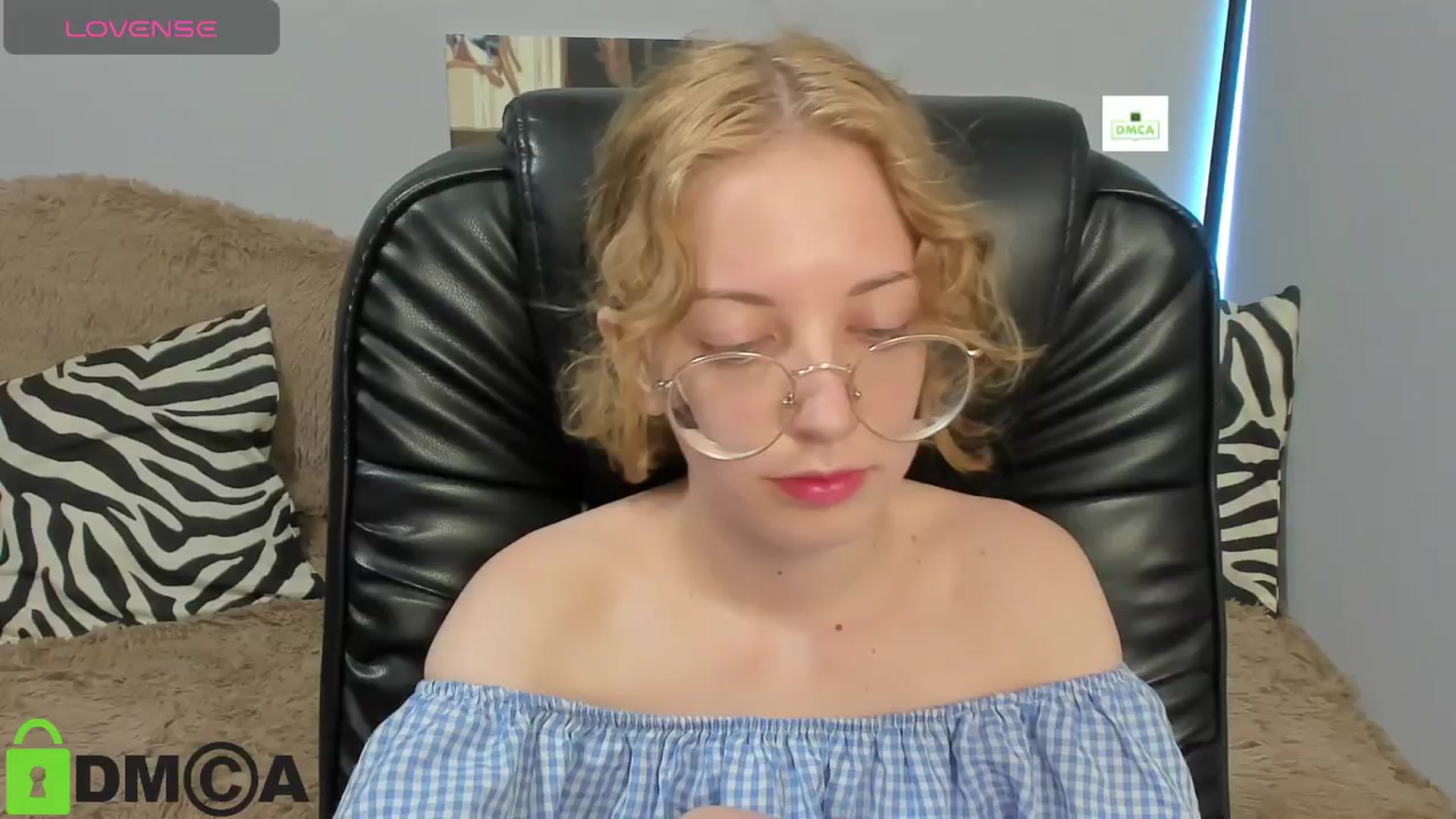 Gallery image thumbnail from InfernoMia's myfreecams stream on, 05/18/2025, 13:48 image 19 of 20