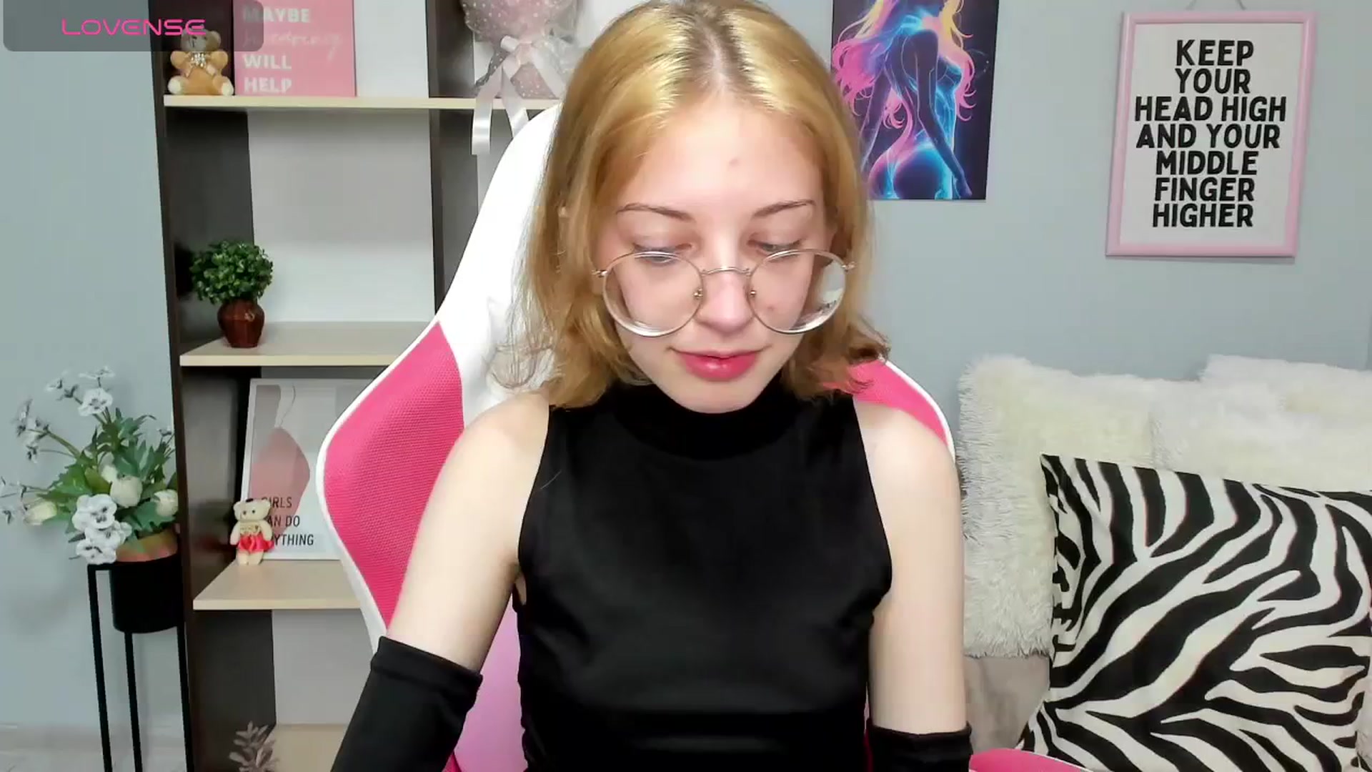 Gallery image thumbnail from InfernoMia's myfreecams stream on, 06/03/2025, 13:12 image 2 of 20