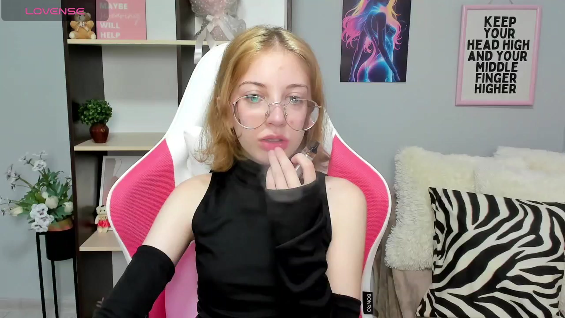 Gallery image thumbnail from InfernoMia's myfreecams stream on, 06/03/2025, 13:12 image 1 of 20