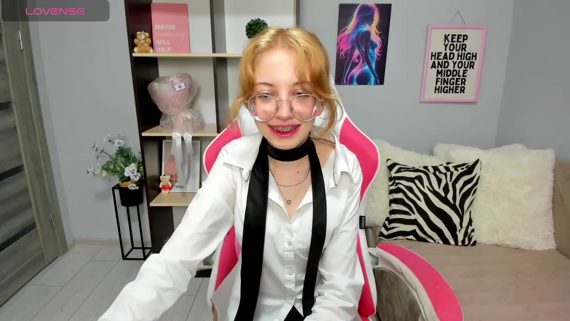 Gallery image thumbnail from InfernoMia's myfreecams stream on, 06/15/2025, 13:06 image 16 of 20