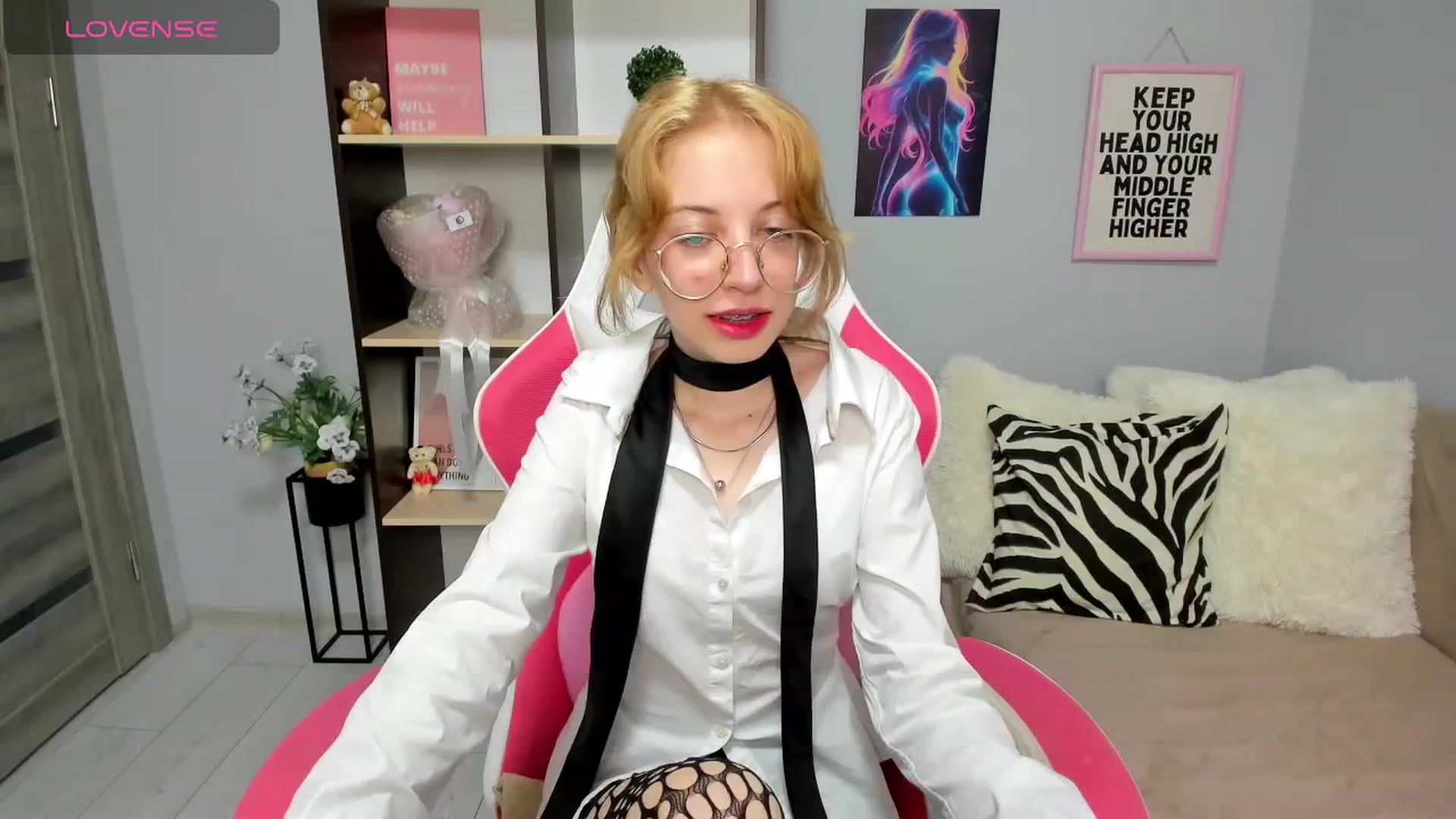 Gallery image thumbnail from InfernoMia's myfreecams stream on, 06/15/2025, 13:06 image 5 of 20