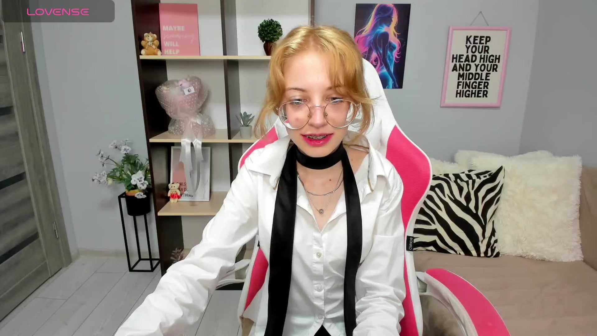Gallery image thumbnail from InfernoMia's myfreecams stream on, 06/15/2025, 13:06 image 11 of 20