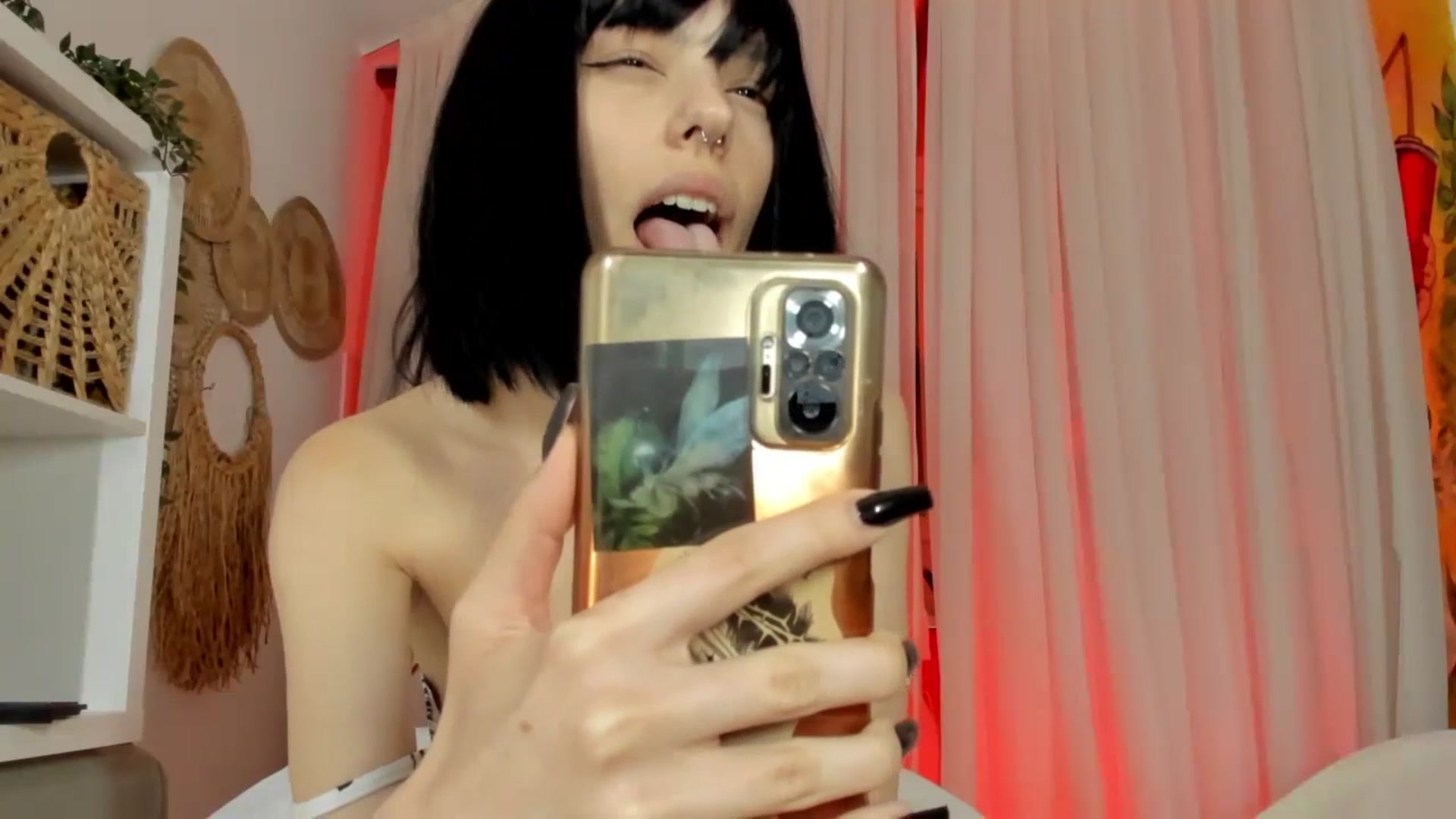 Gallery image thumbnail from Inferno_Baby's myfreecams stream on, 06/30/2023, 11:38 image 6 of 20
