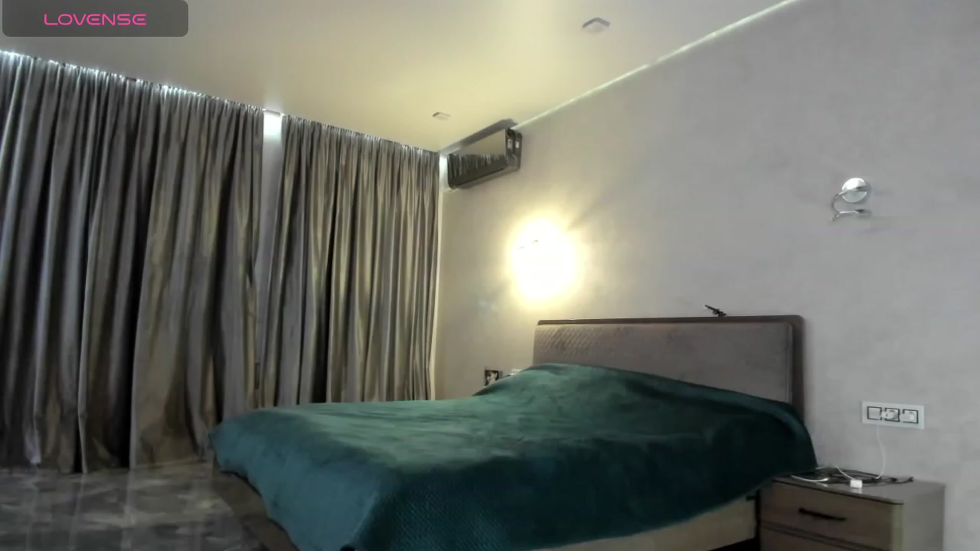 Gallery image thumbnail from InfinityK_'s myfreecams stream on, 02/15/2024, 19:45 image 8 of 20