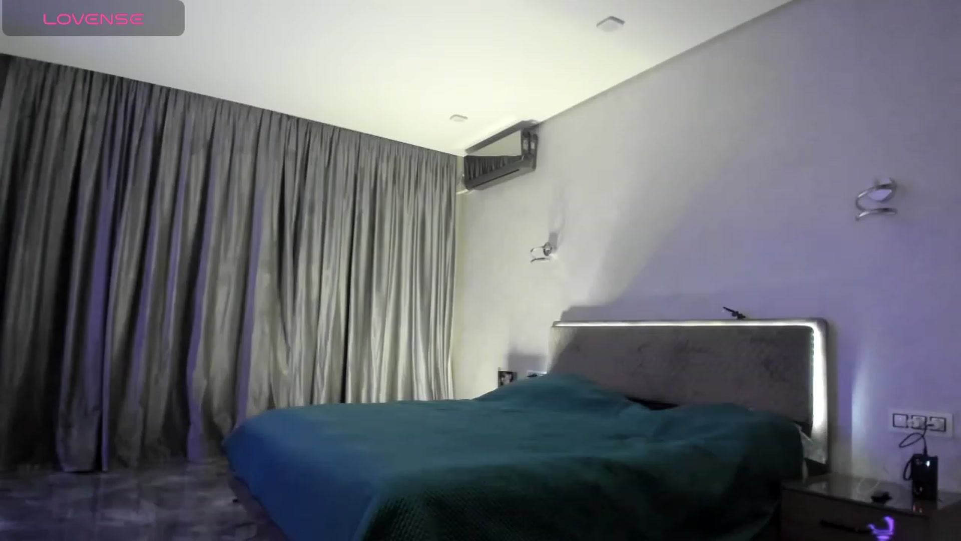 Gallery image thumbnail from InfinityK_'s myfreecams stream on, 02/18/2024, 22:23 image 7 of 20