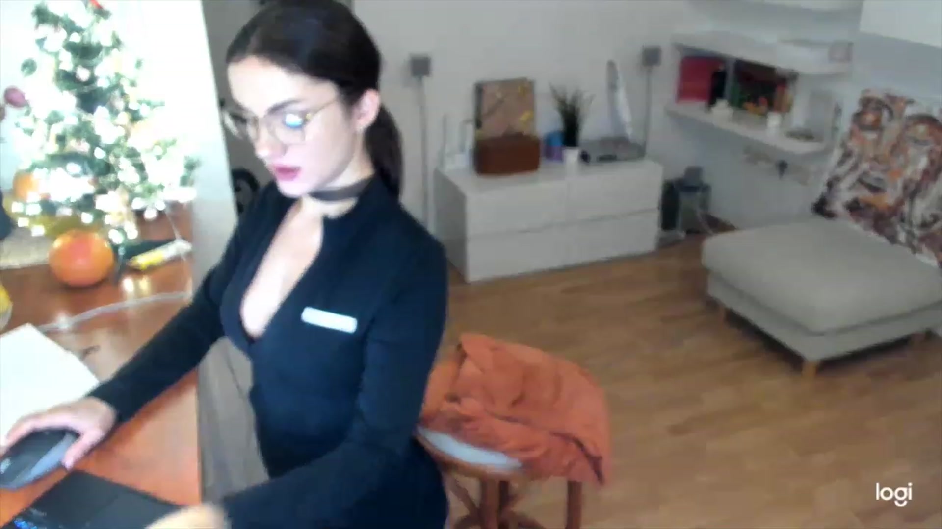 Gallery image thumbnail from Infinity_XX's myfreecams stream on, 12/29/2022, 23:04 image 17 of 20