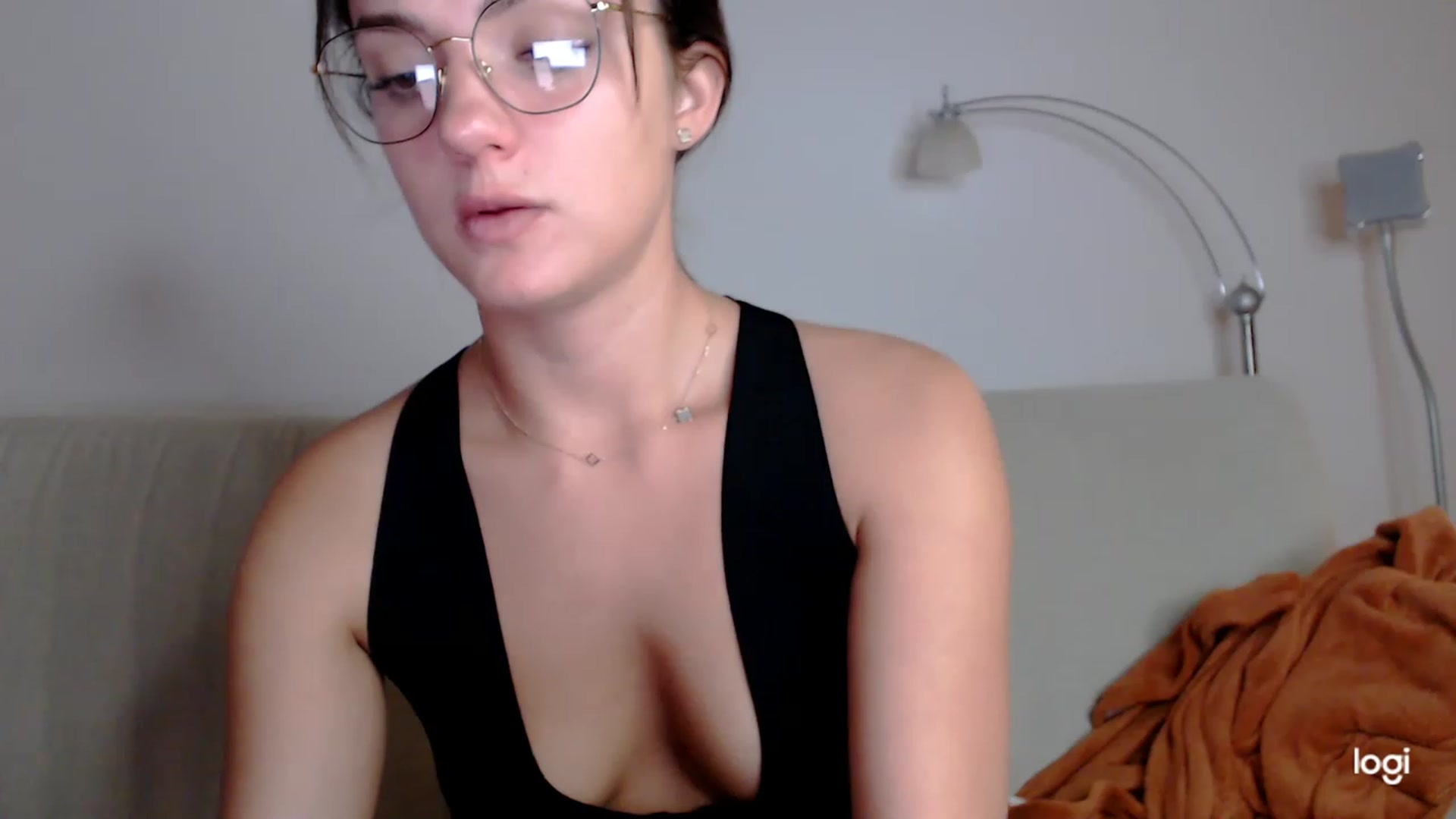 Gallery image thumbnail from Infinity_XX's myfreecams stream on, 05/31/2023, 22:14 image 3 of 20
