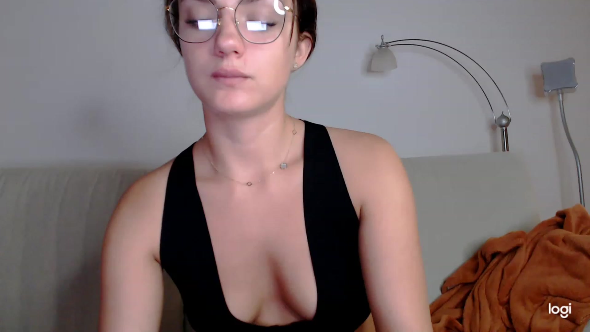 Gallery image thumbnail from Infinity_XX's myfreecams stream on, 05/31/2023, 22:14 image 2 of 20