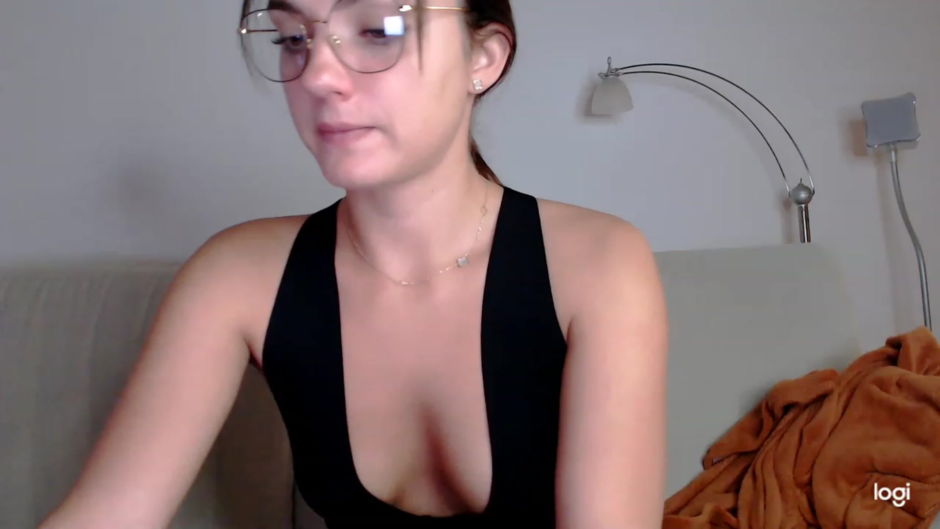 Gallery image thumbnail from Infinity_XX's myfreecams stream on, 05/31/2023, 22:14 image 5 of 20