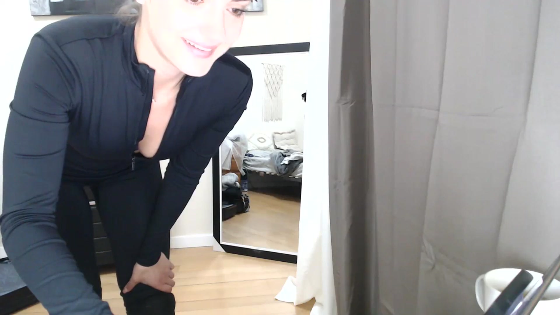 Gallery image thumbnail from Infinity_XX's myfreecams stream on, 03/23/2024, 20:46 image 4 of 20