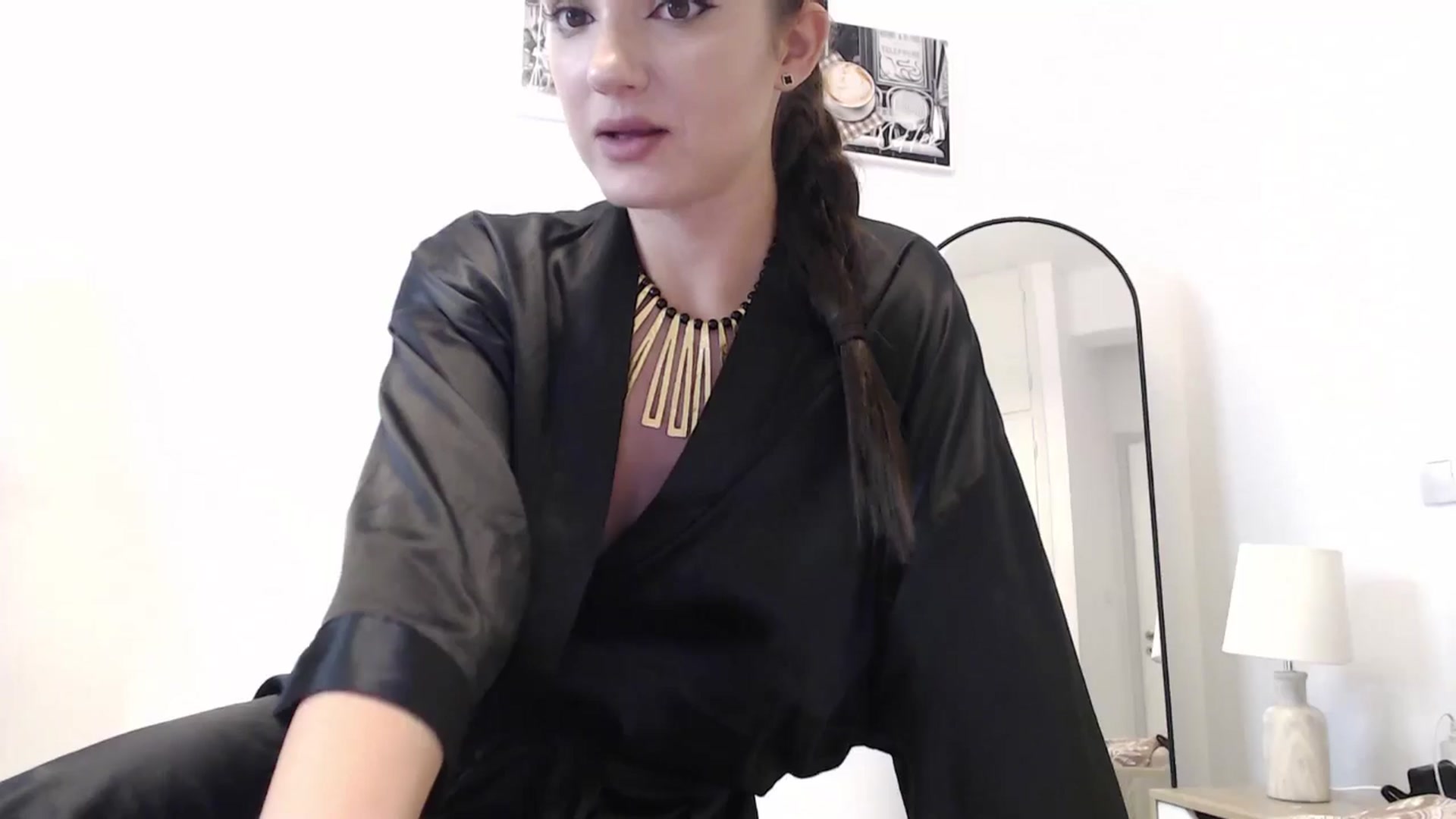 Gallery image thumbnail from Infinity_XX's myfreecams stream on, 04/17/2024, 18:59 image 10 of 20