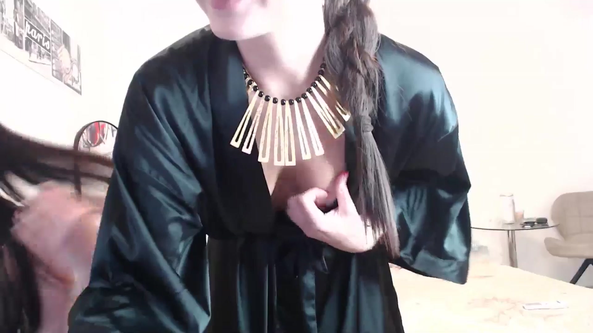 Gallery image thumbnail from Infinity_XX's myfreecams stream on, 04/17/2024, 18:59 image 9 of 20
