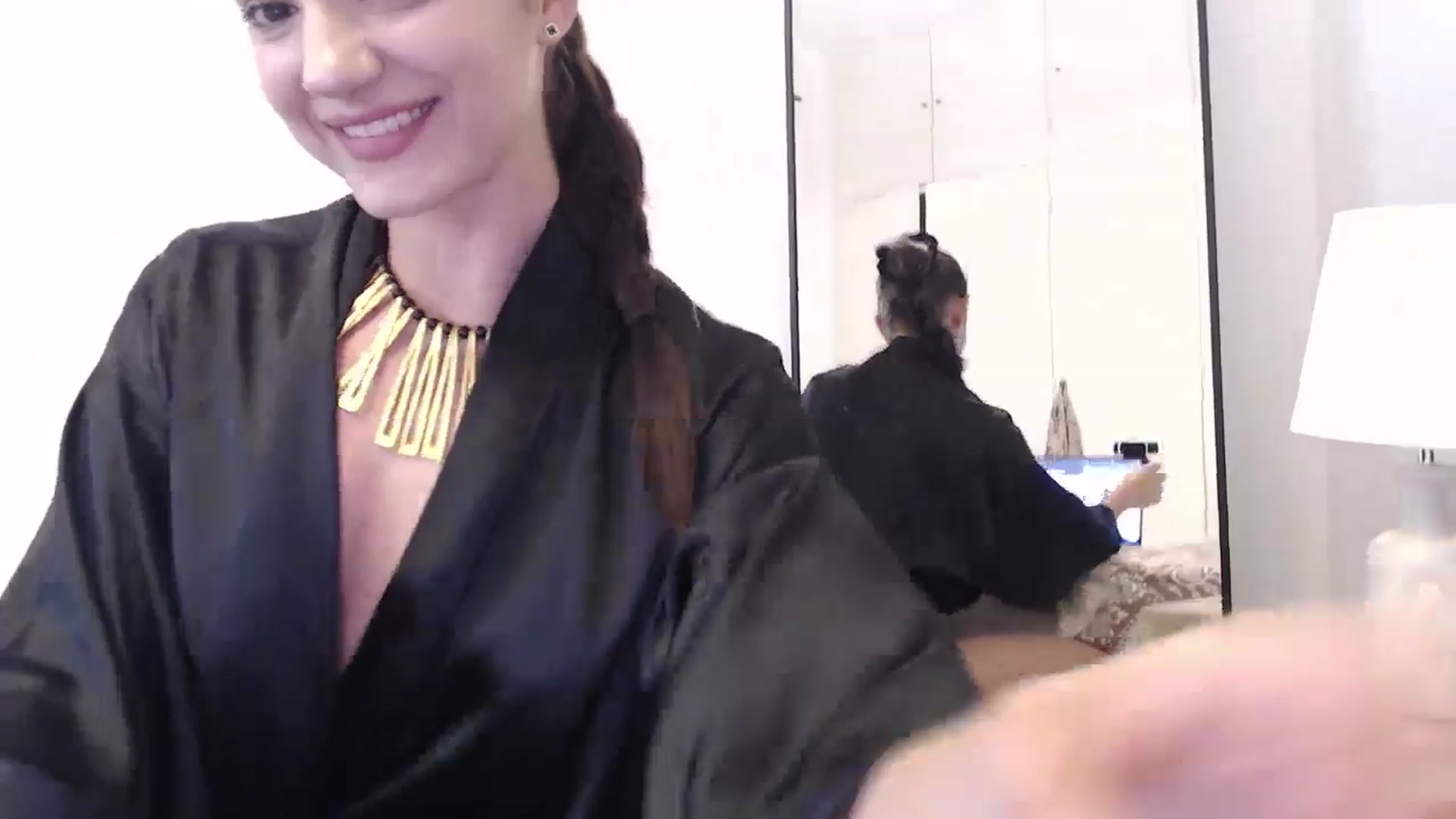 Gallery image thumbnail from Infinity_XX's myfreecams stream on, 04/17/2024, 18:59 image 3 of 20